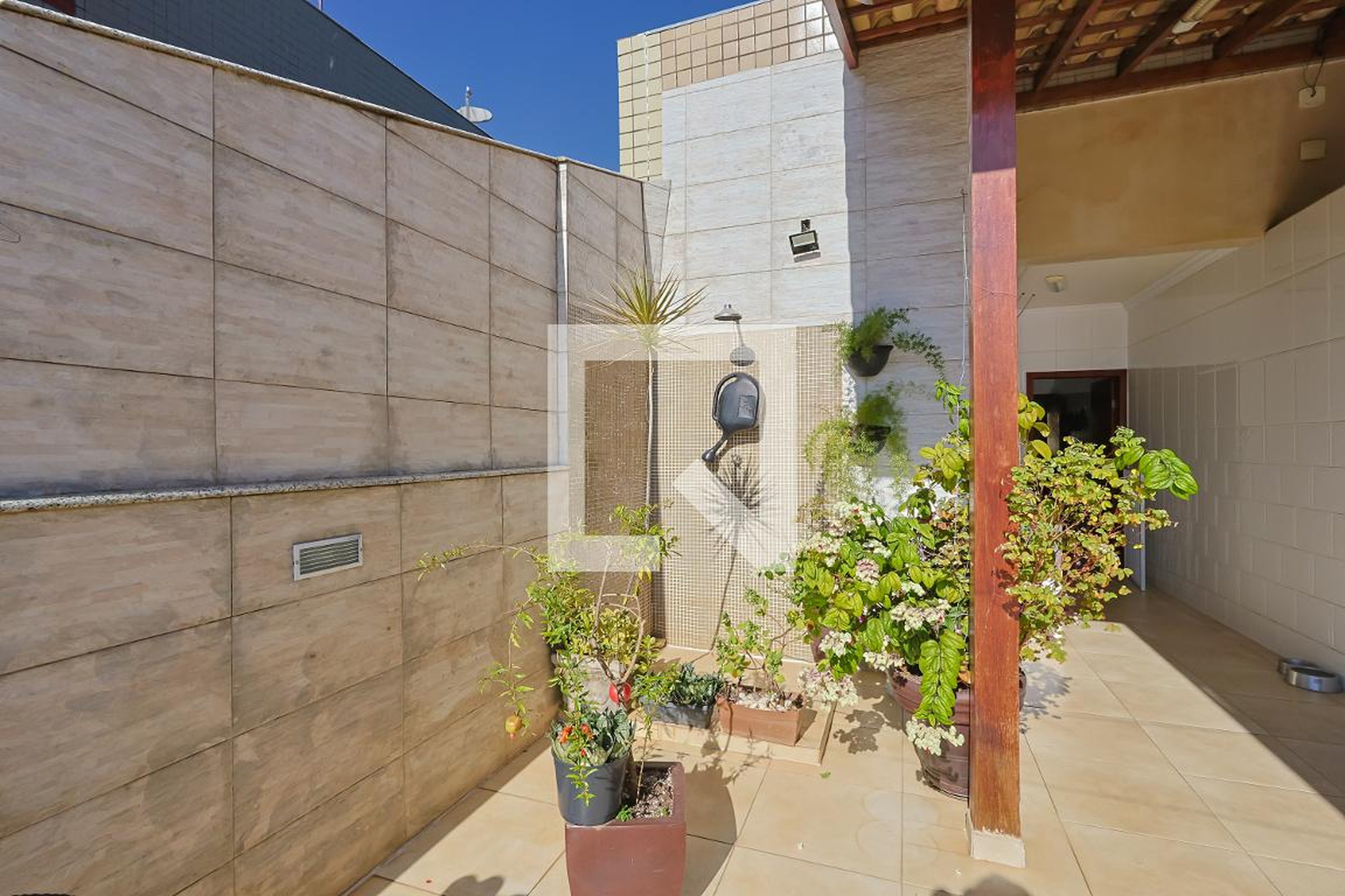 Área externa Condomínio em Rua Cantor Luiz Gonzaga, 118