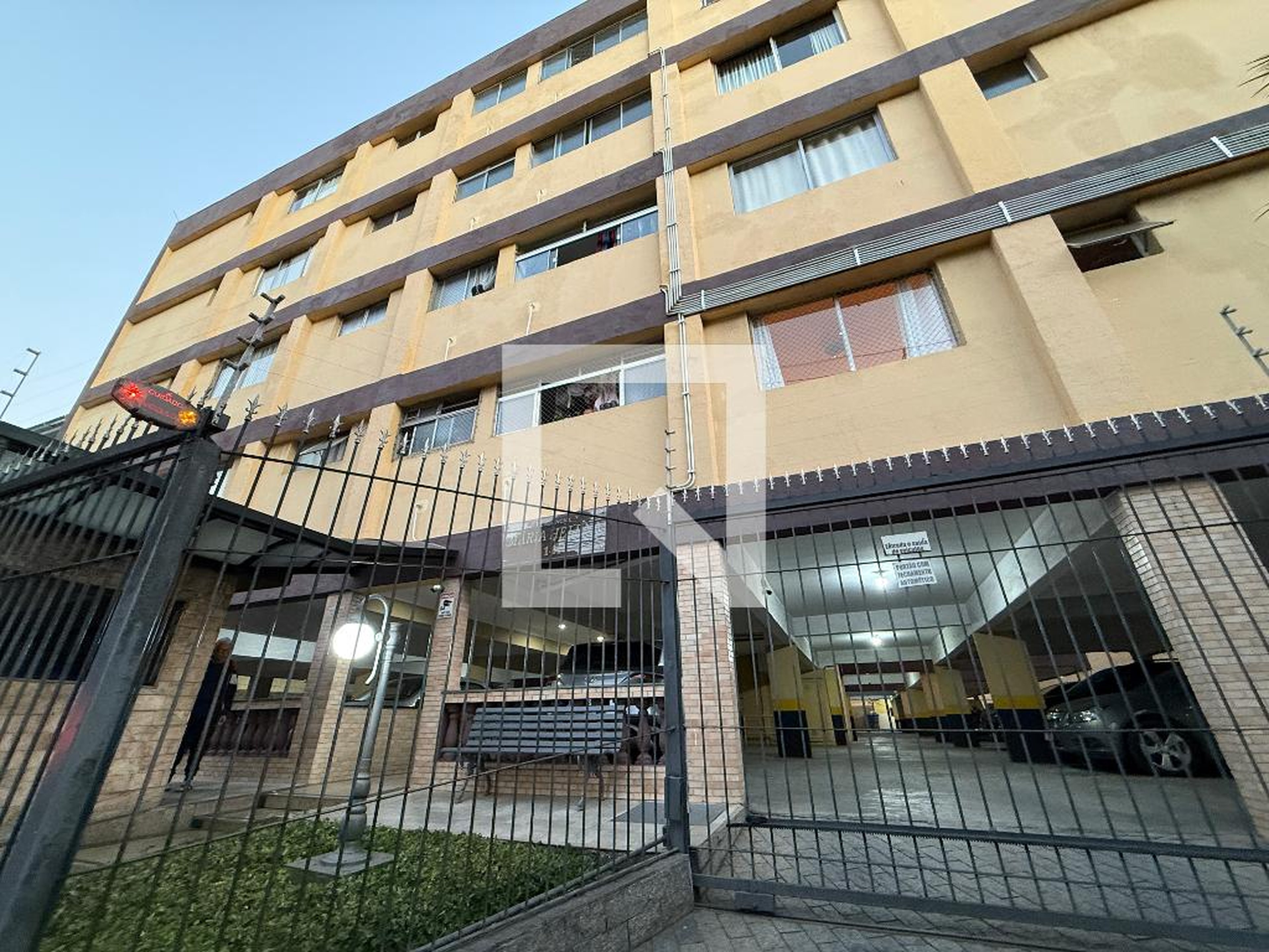 Fachada Condomínio Maria Helena