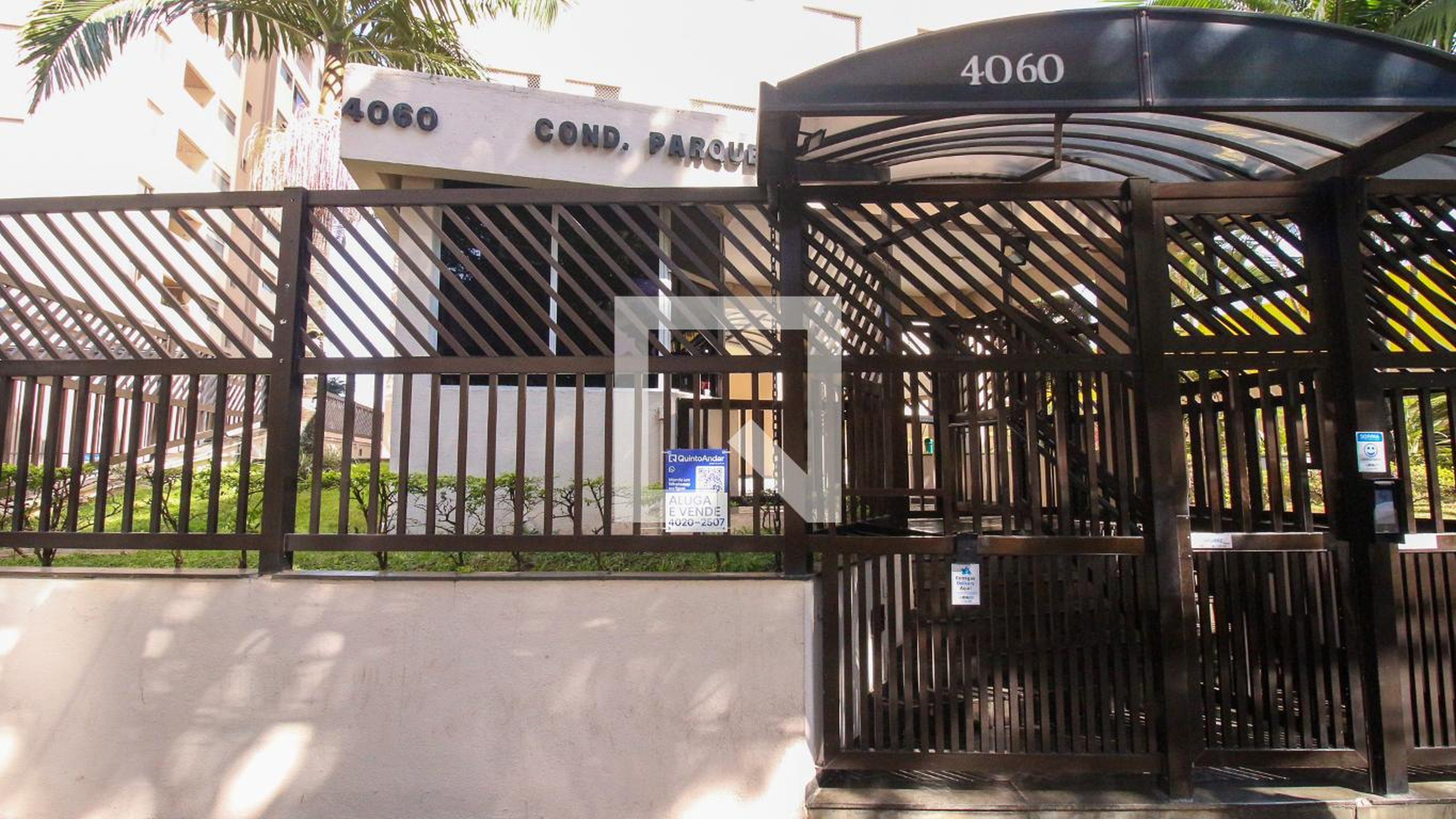 Fachada Condomínio Parque Sevilha