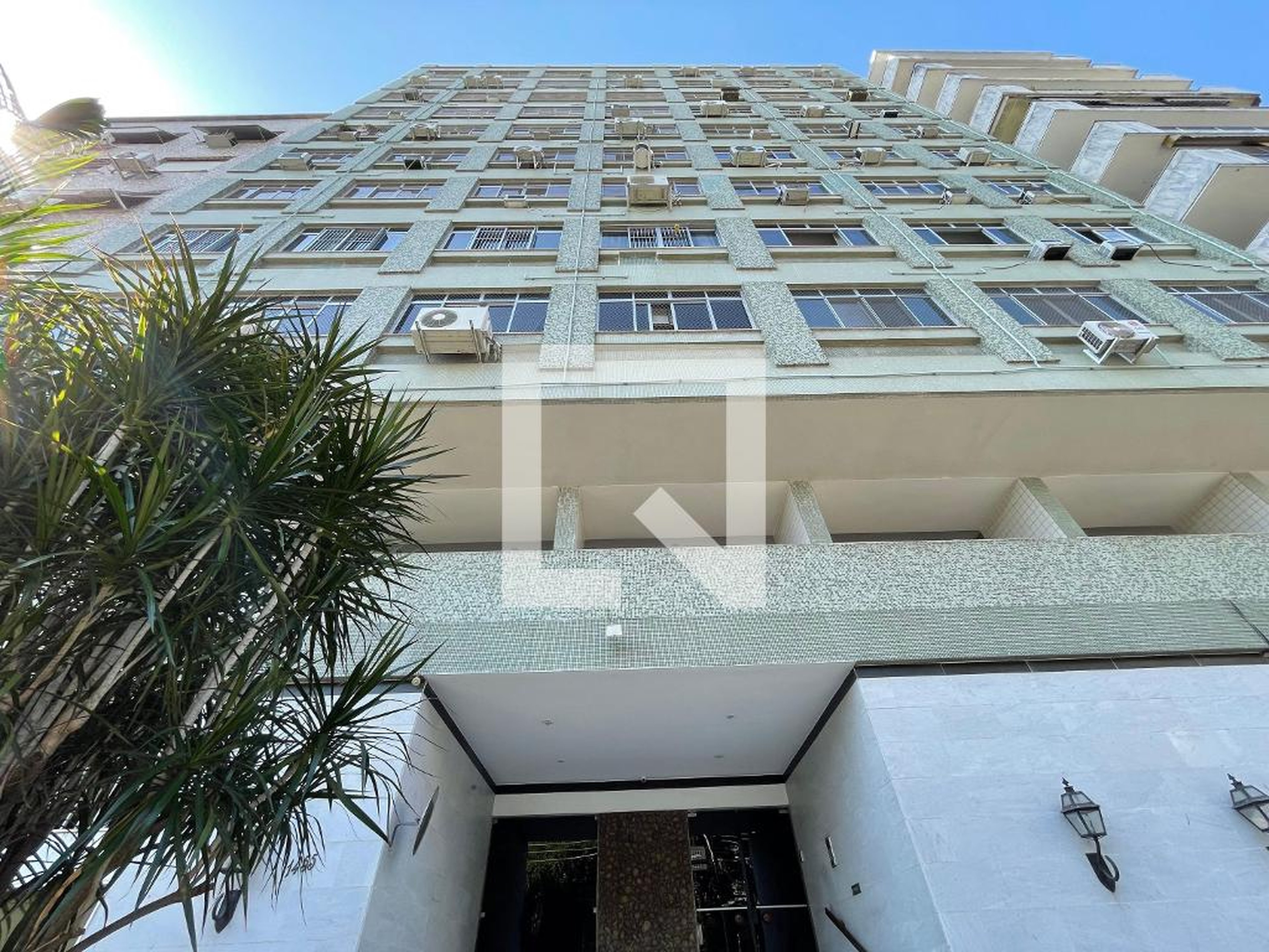 Fachada Edifício Nancy Caire