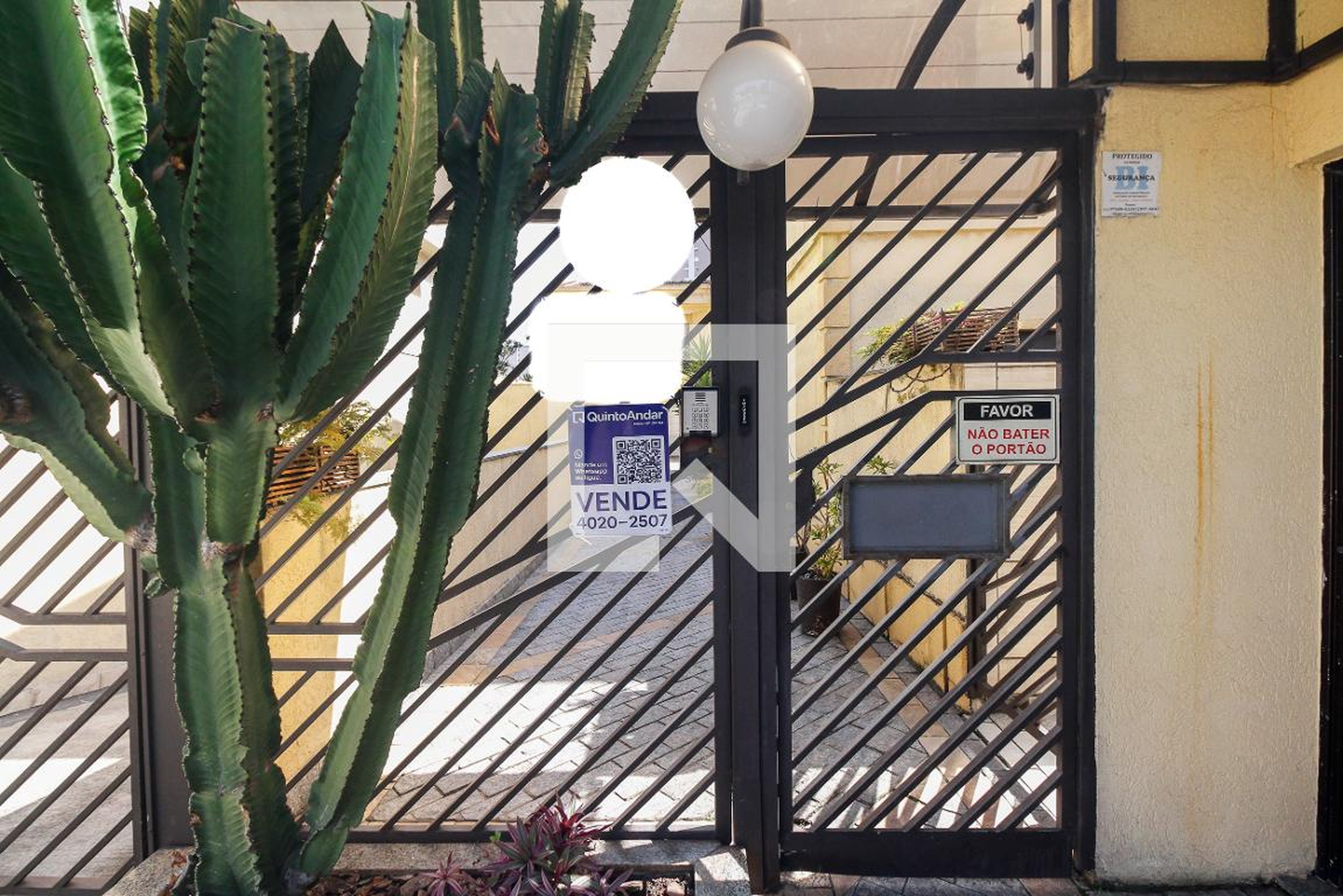 Fachada do Condomínio Residencial Amoreiras