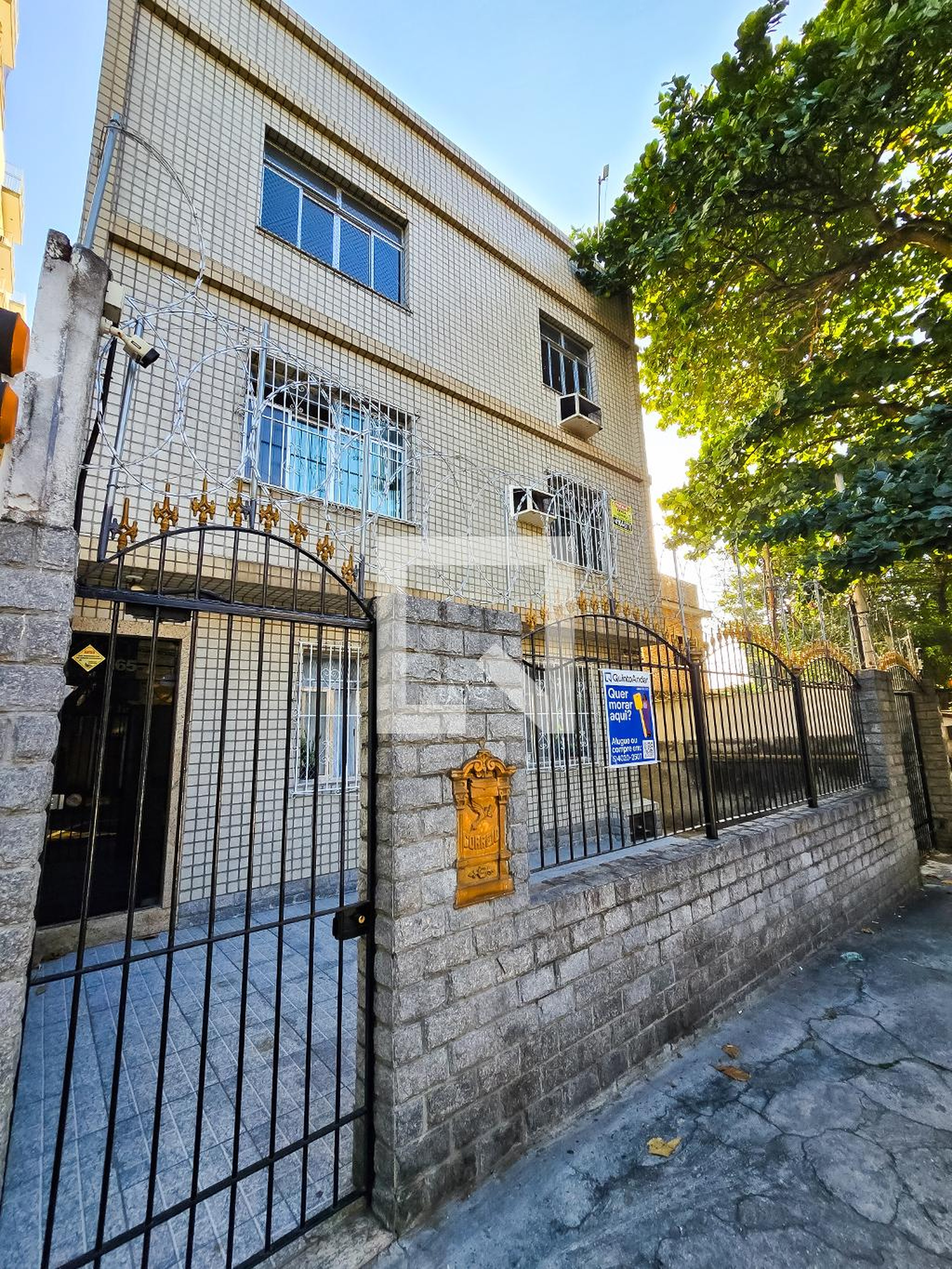 Fachada Condomínio Menezes Vieira