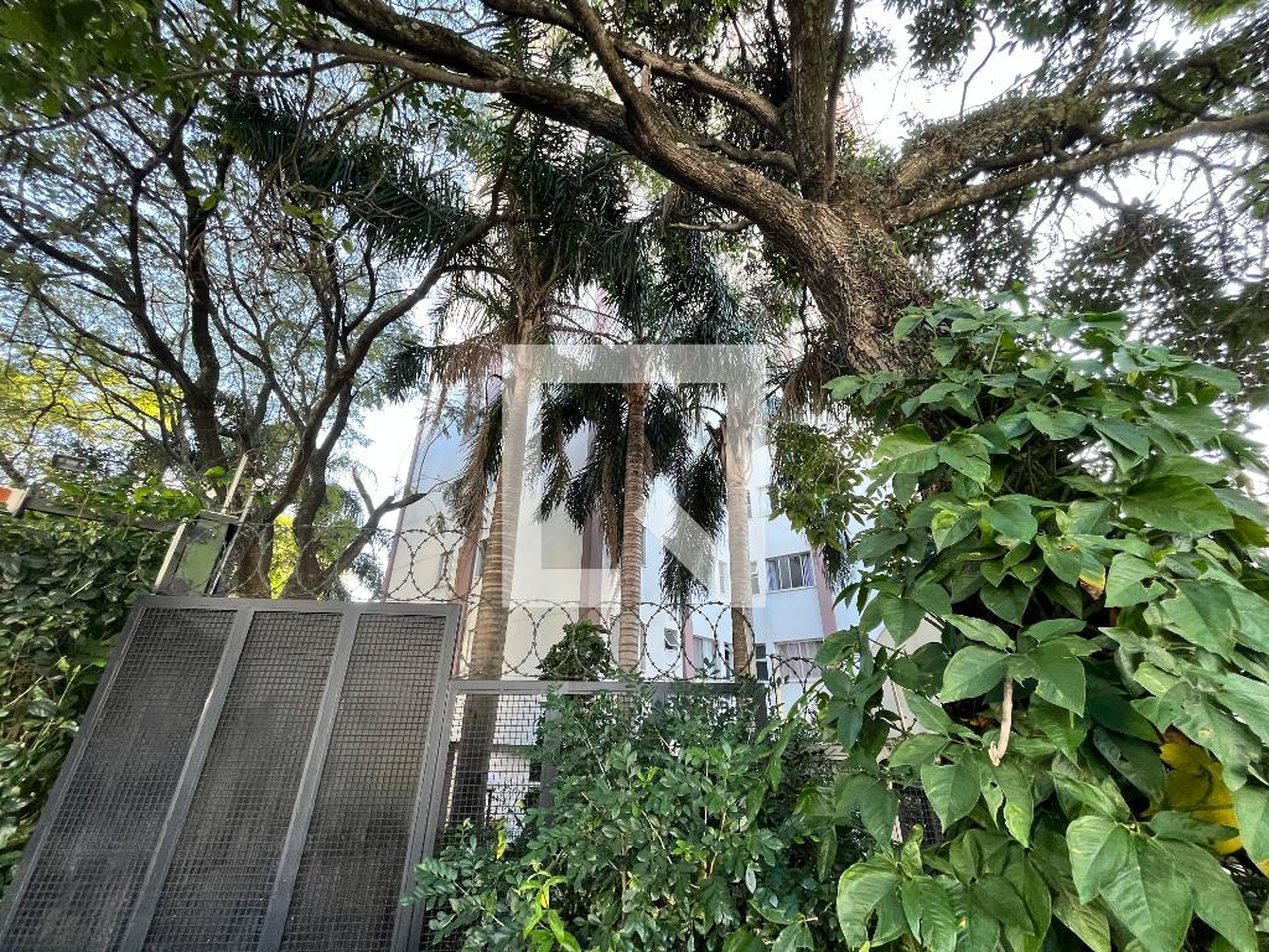 Fachada Condomínio Easy Life