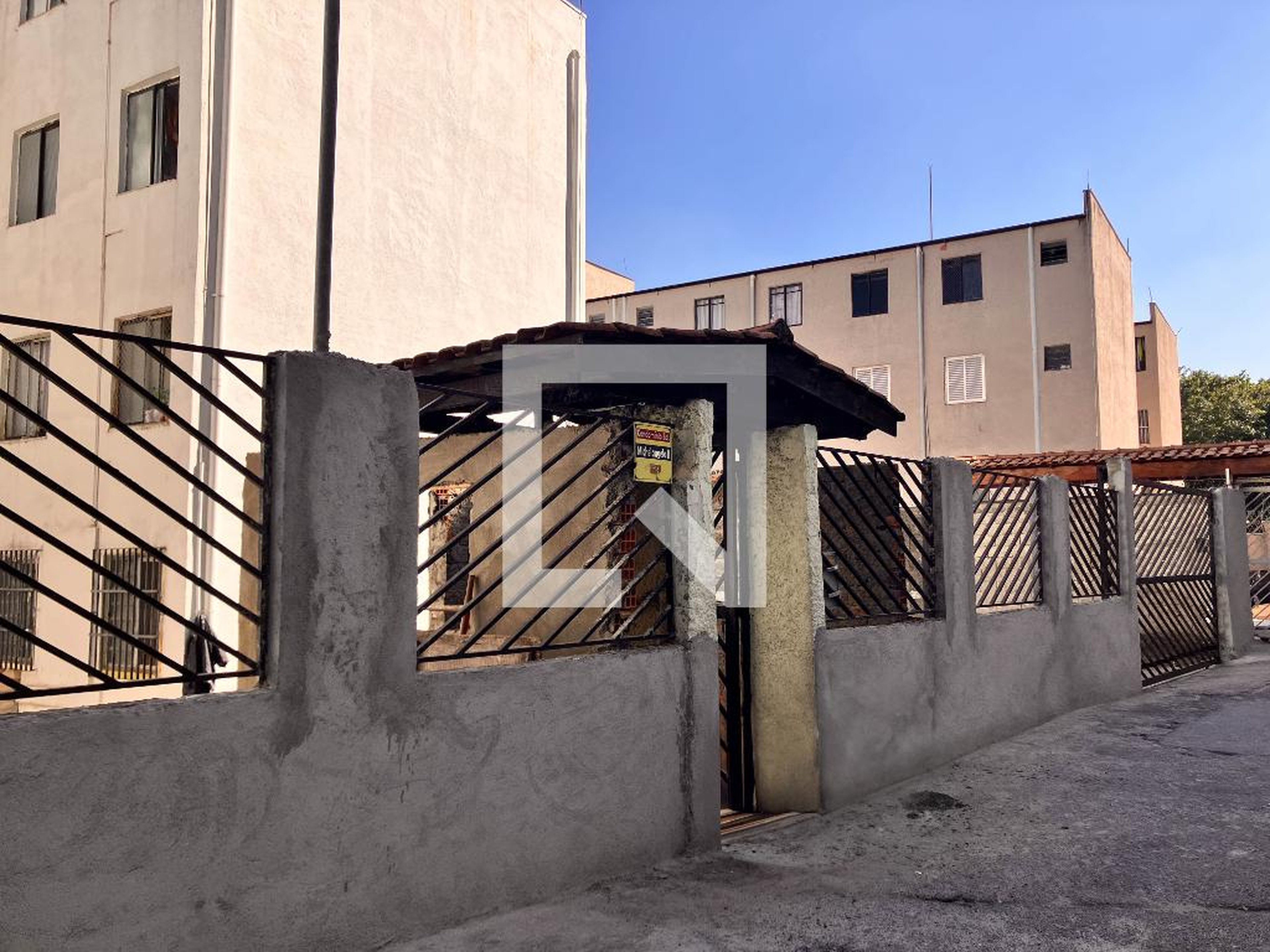 Fachada Condomínio em Viela Rio Duas Barras, 70