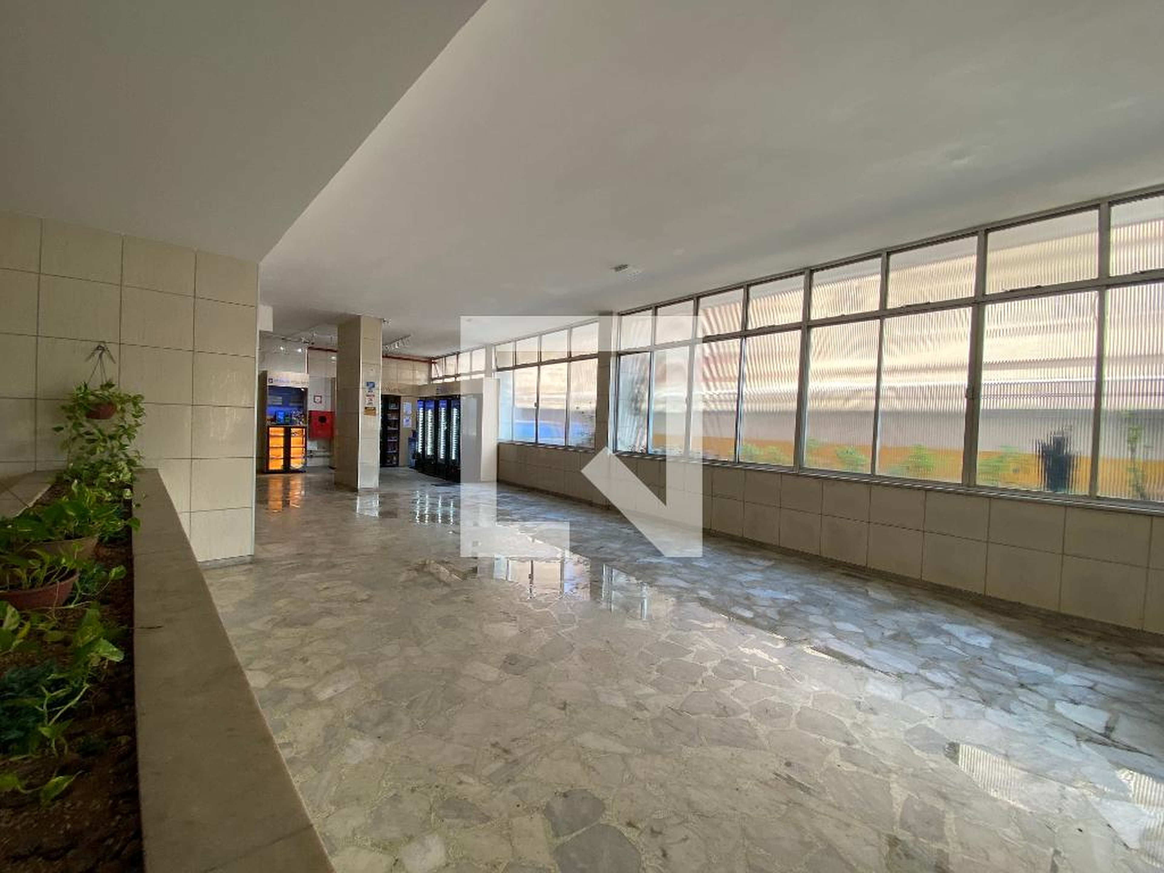 Entrada - Edifício Miguel Angelo