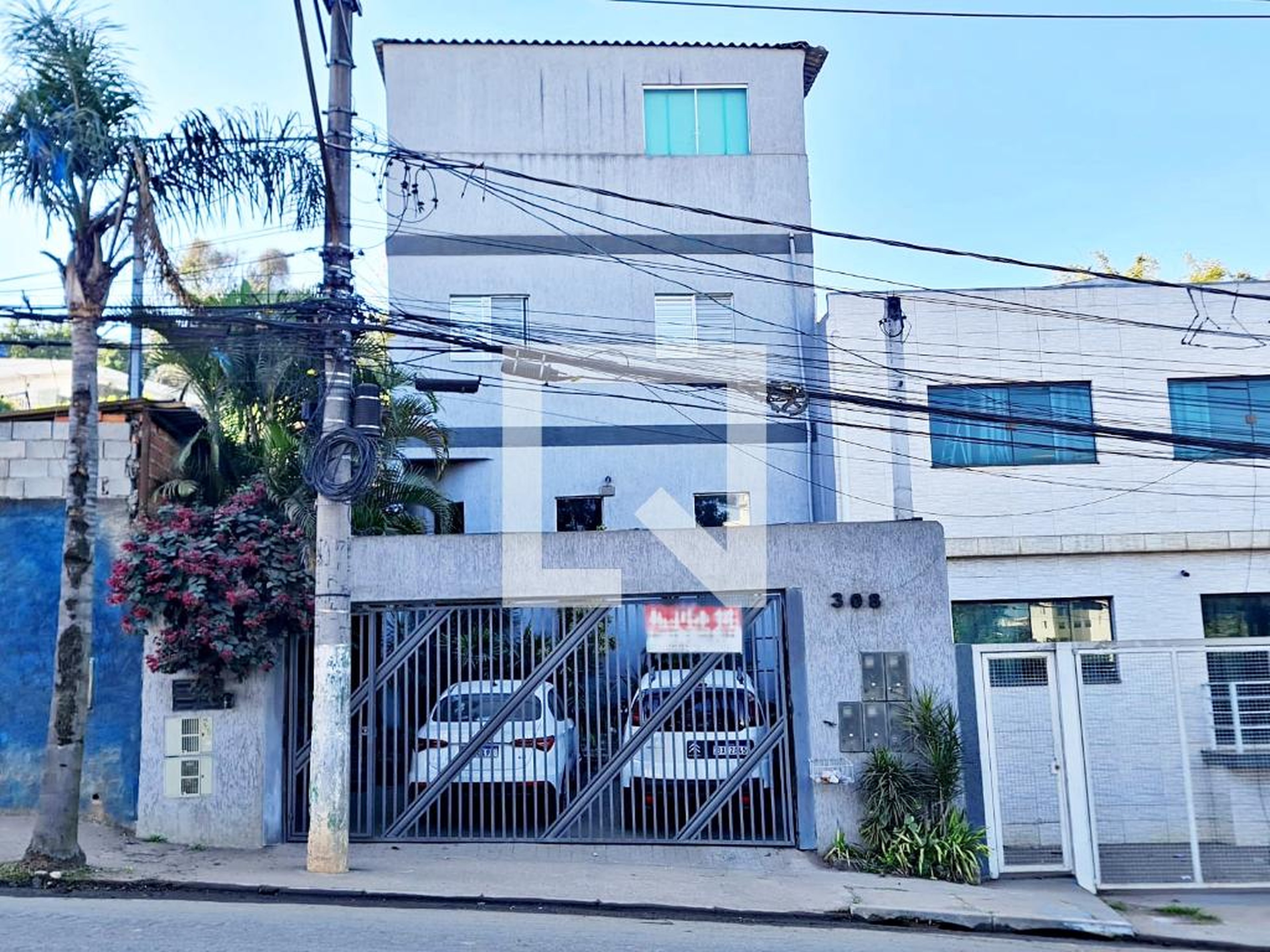 Fachada Condomínio em Avenida Otávio Braga de Mesquita, 308