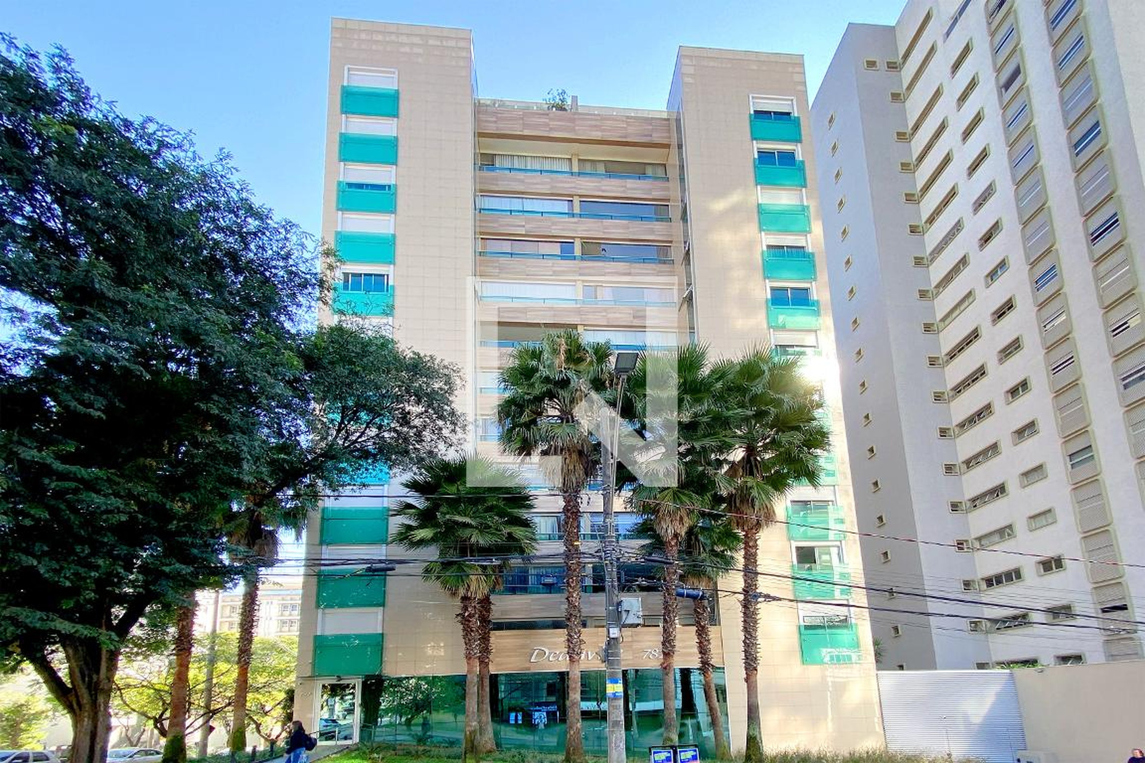 Fachada Condomínio Ed Deuaville