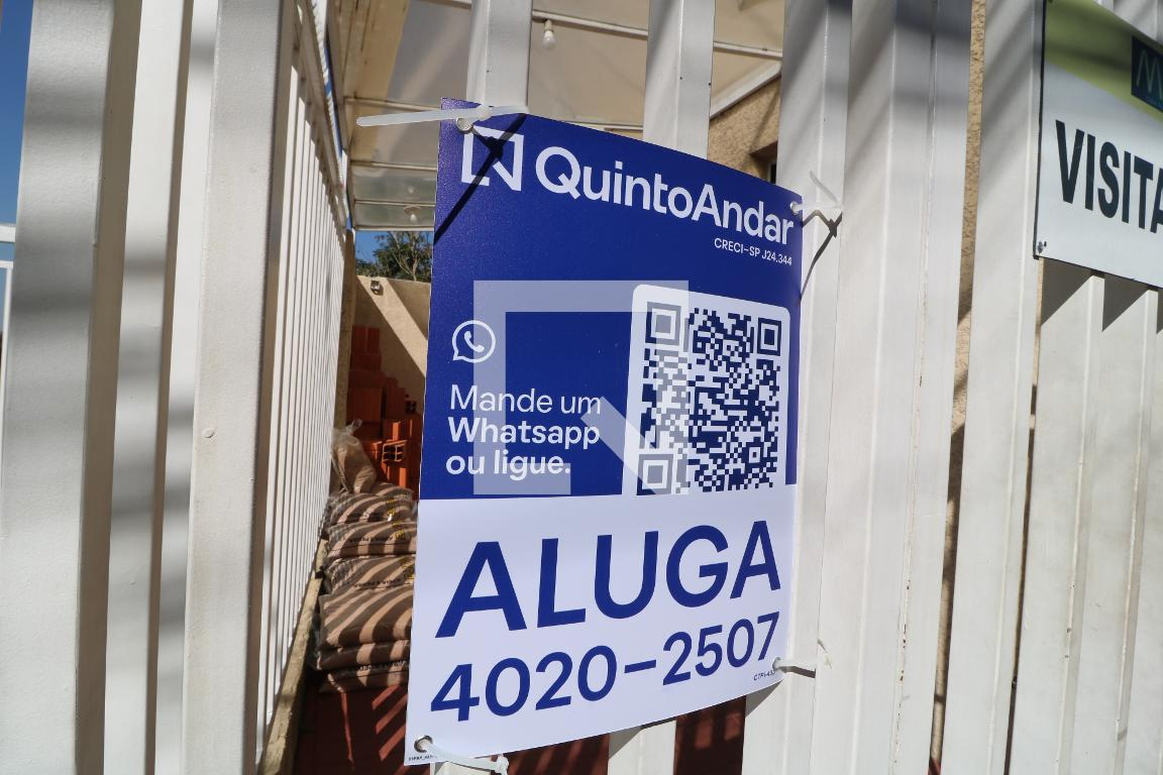 Fachada Condomínio em Rua Nebulosas, 163