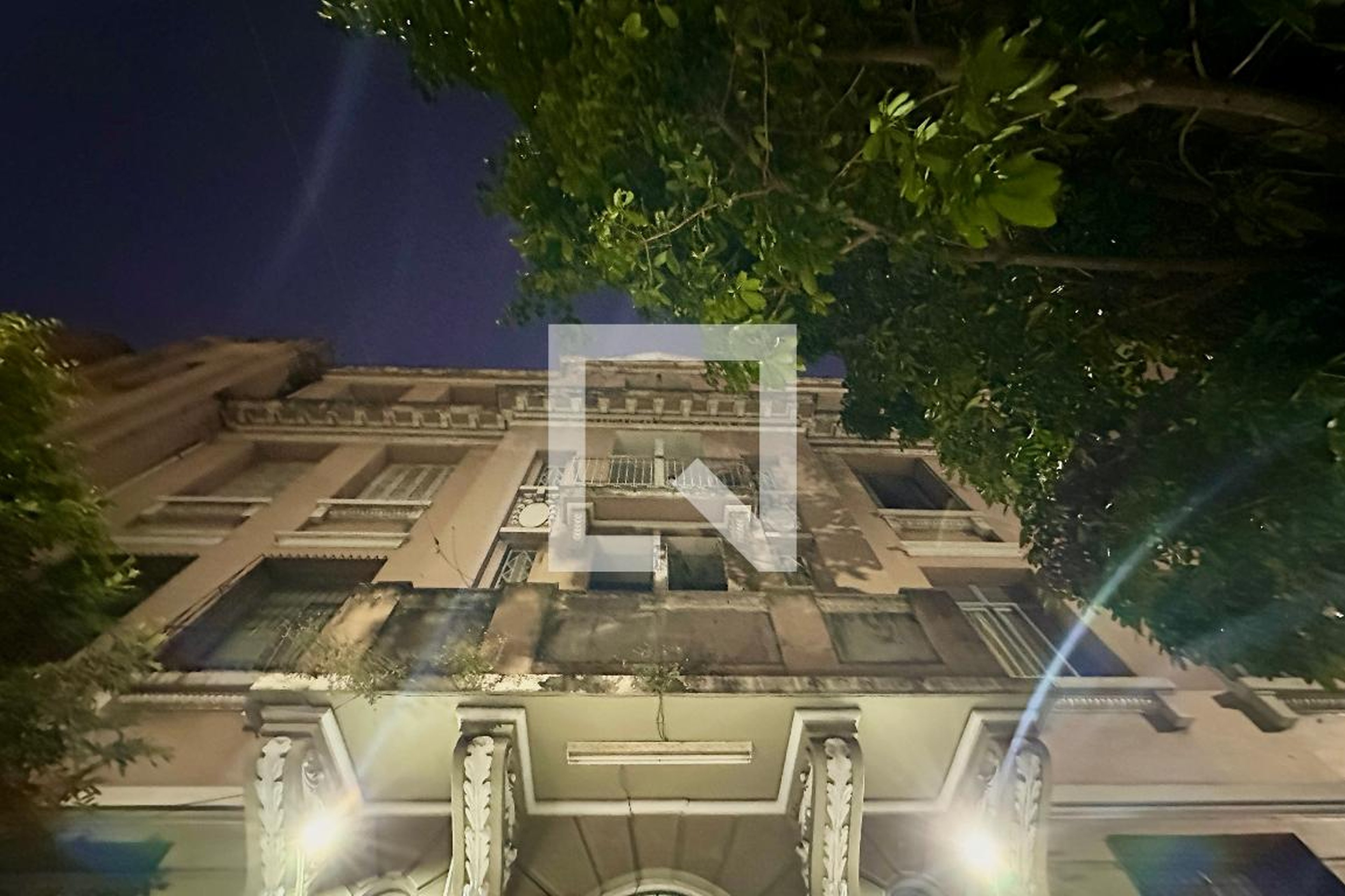 Fachada Condomínio Edifico Yara