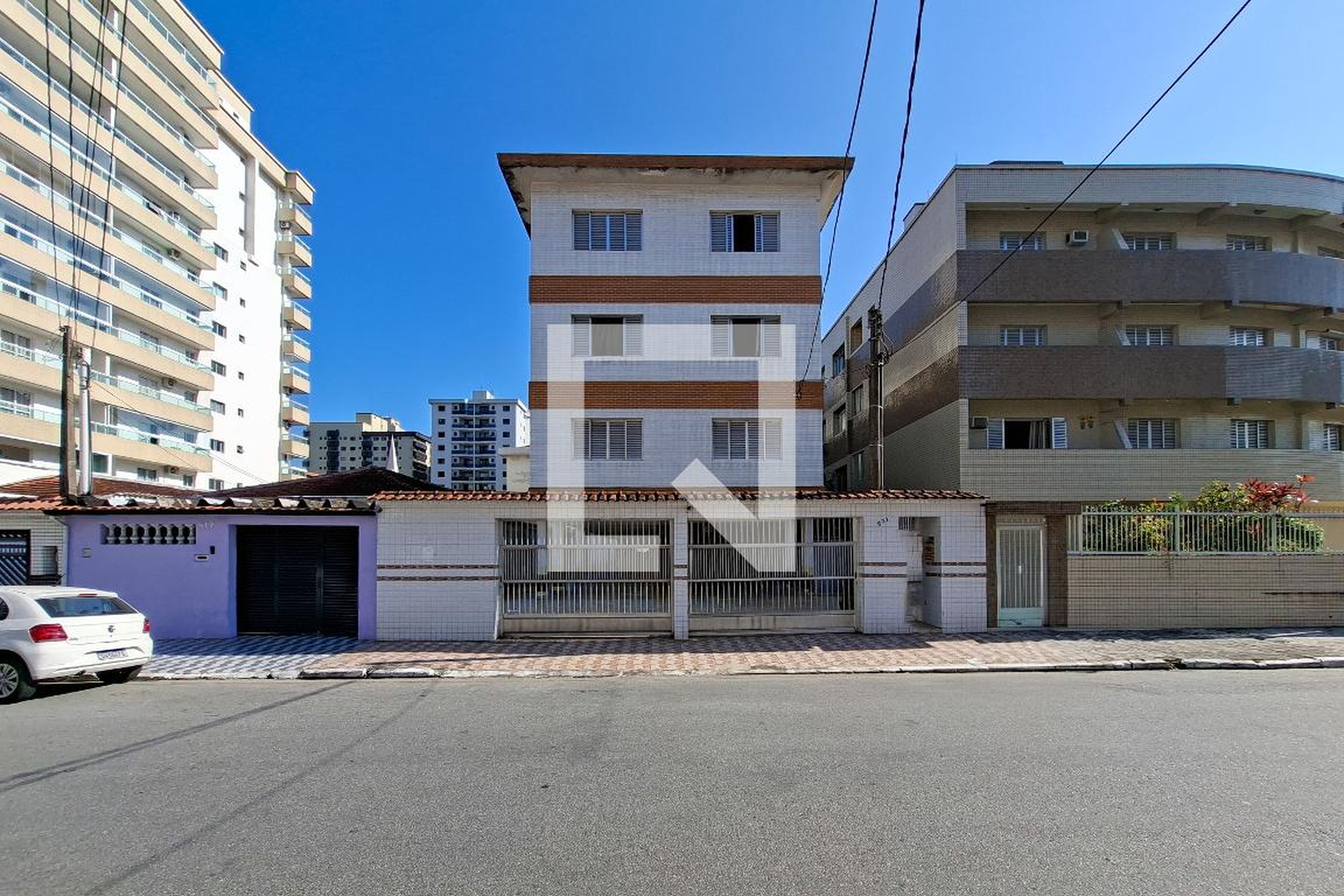 Fachada do Prédio Condomínio Itajaí