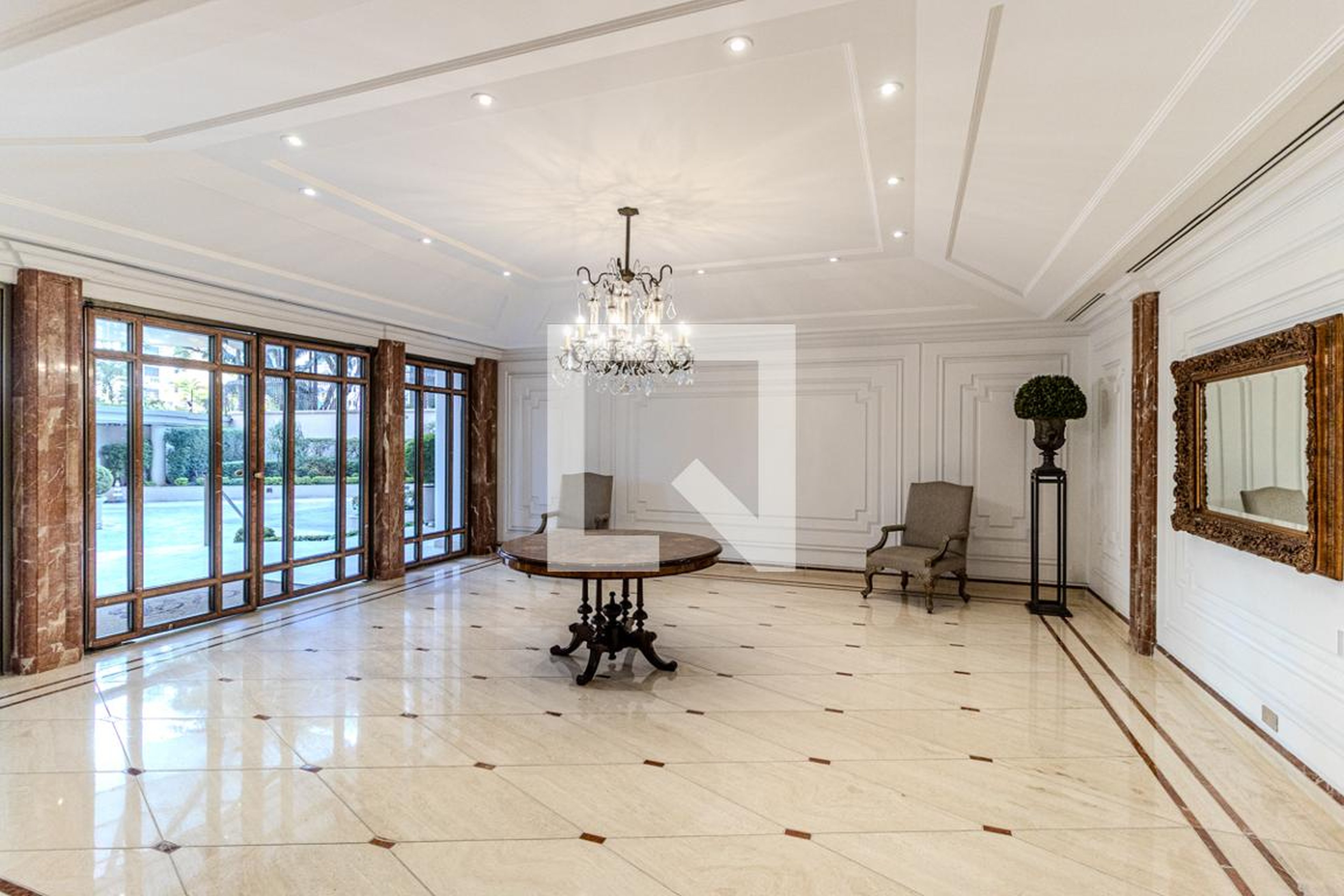 Hall Social - Coral Bay