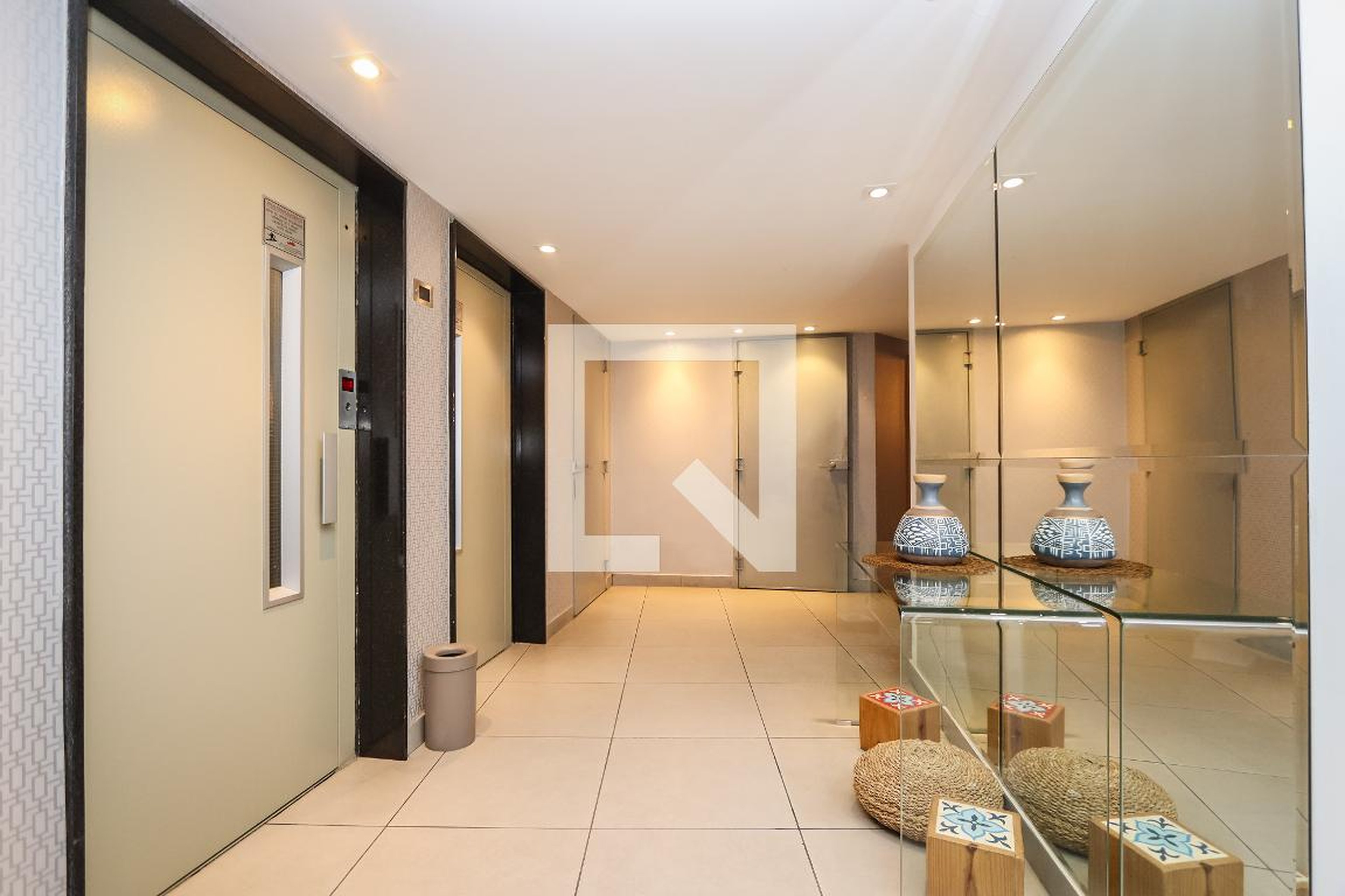 Elevador - Stagium Studio