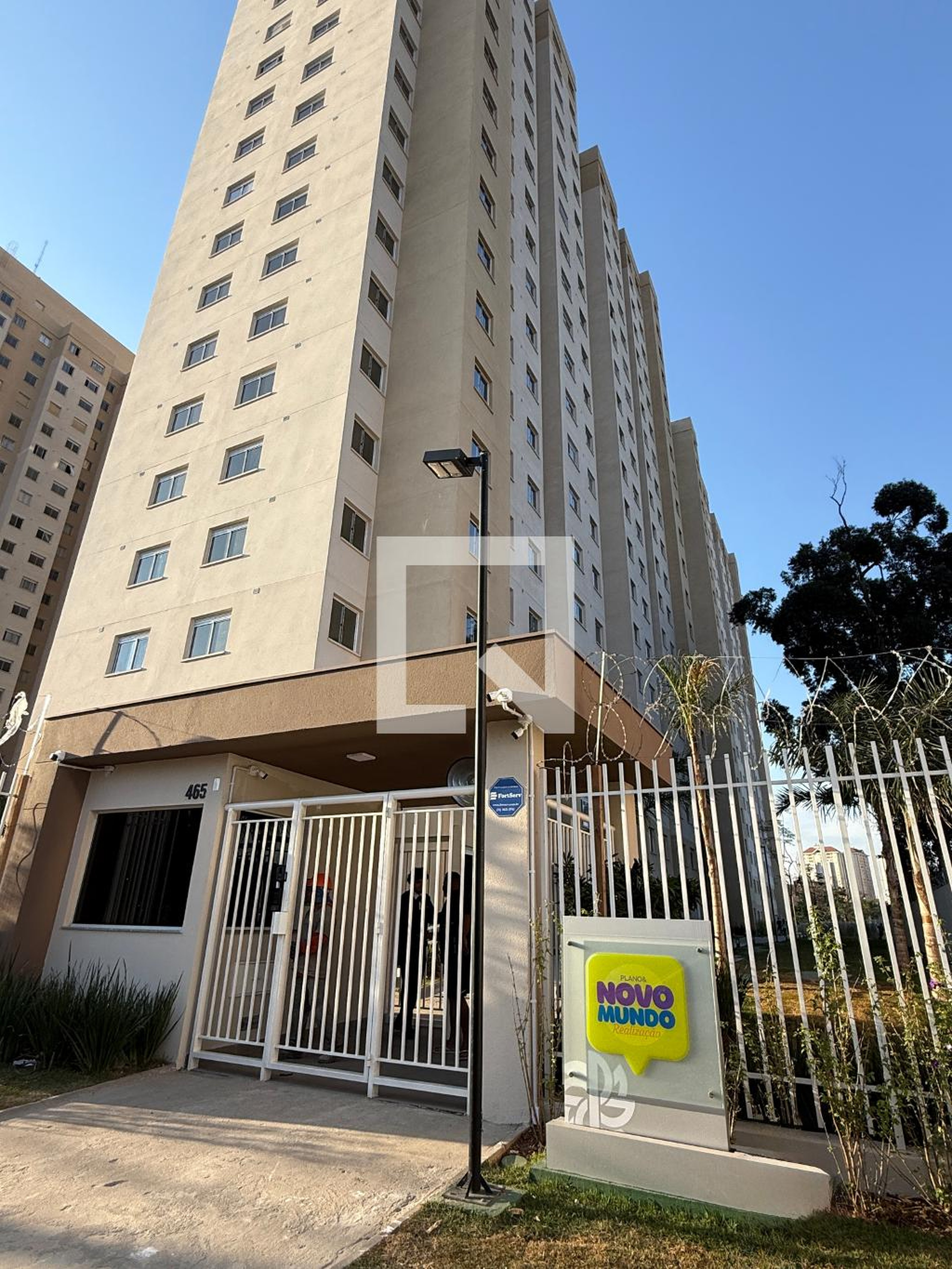 Fachada Condomínio Plano&Novo Mundo