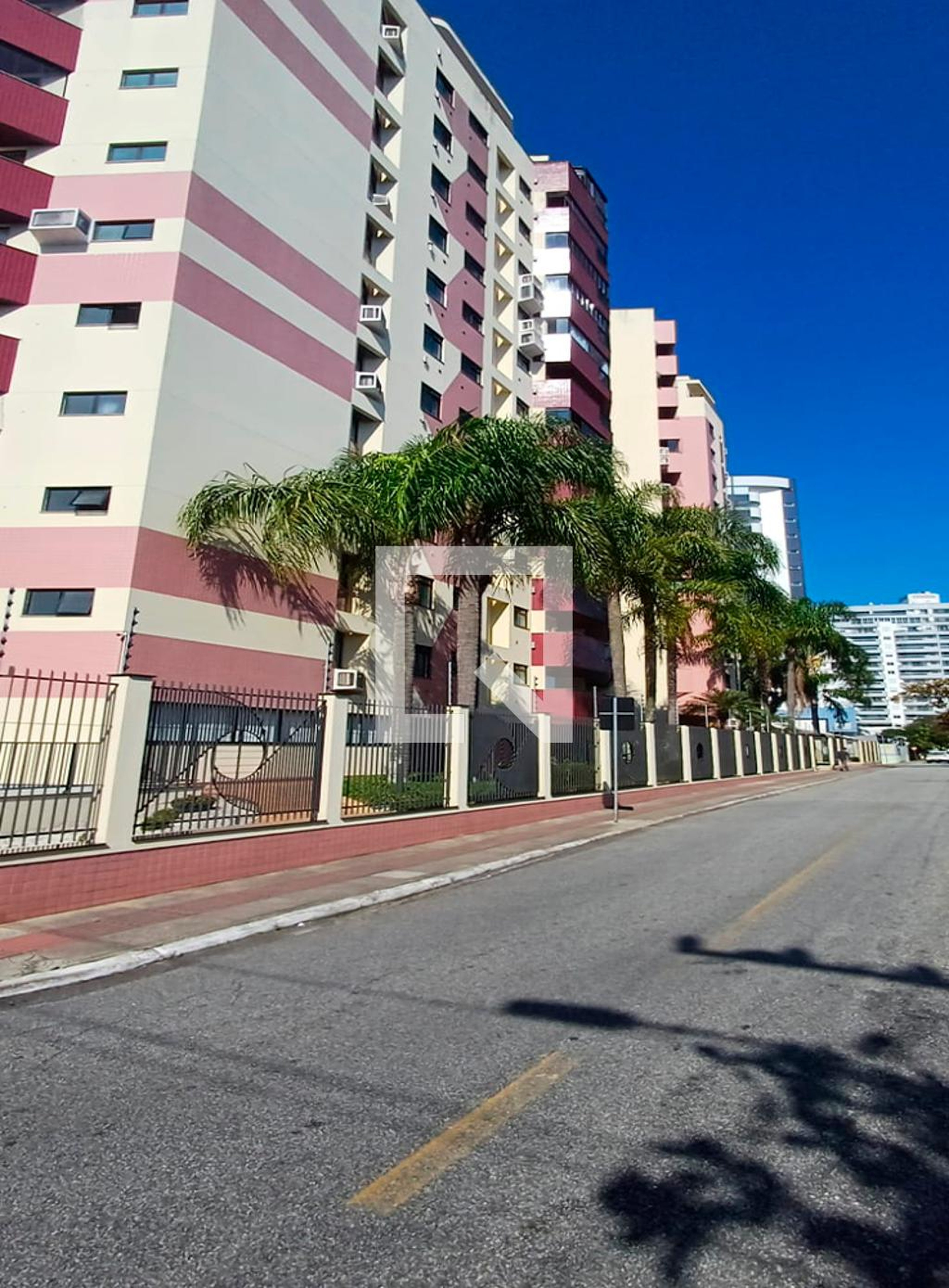 Fachada do Prédio Condomínio Place Du Soleil