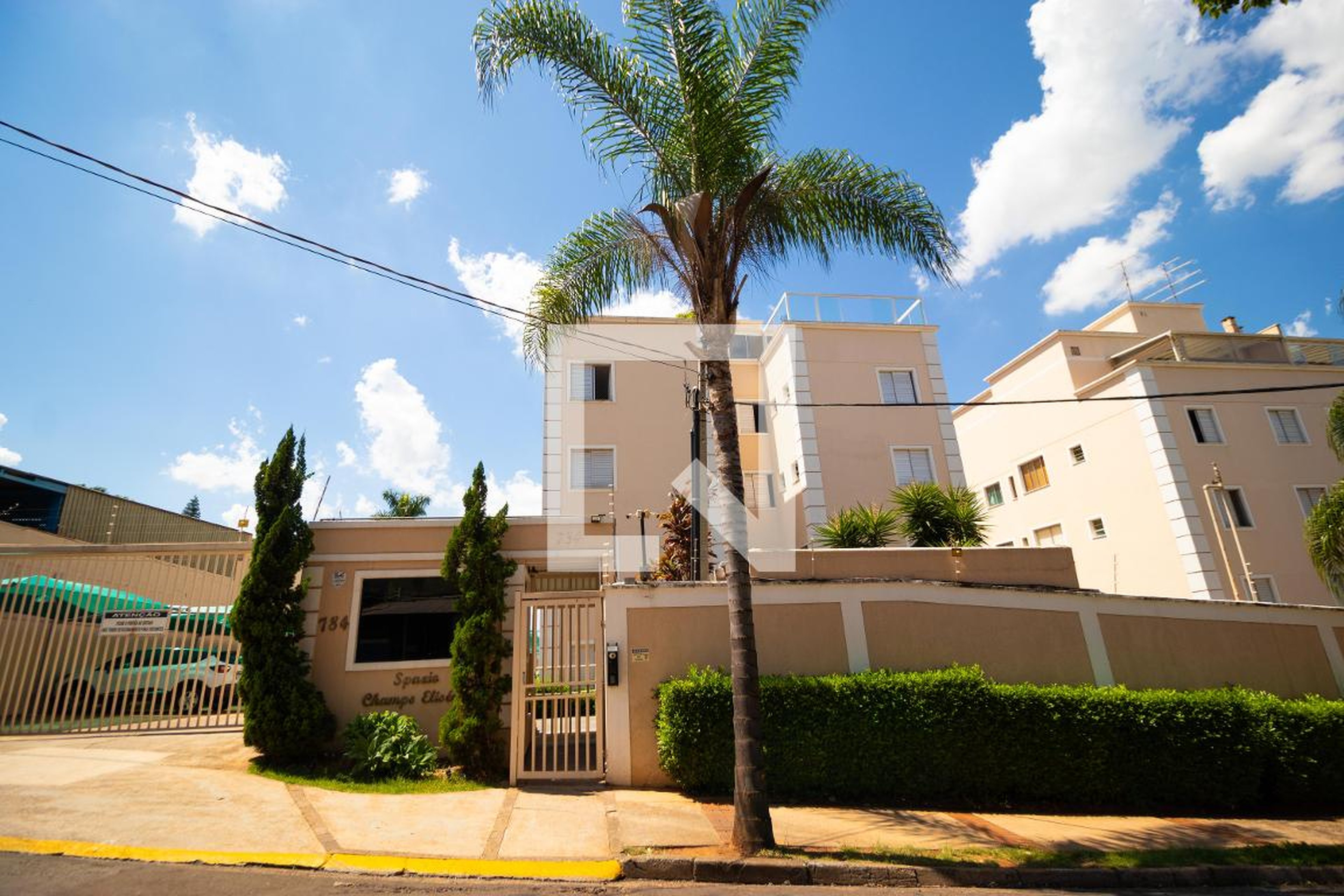 Fachada Condomínio Champs Elysees - Santa Cândida