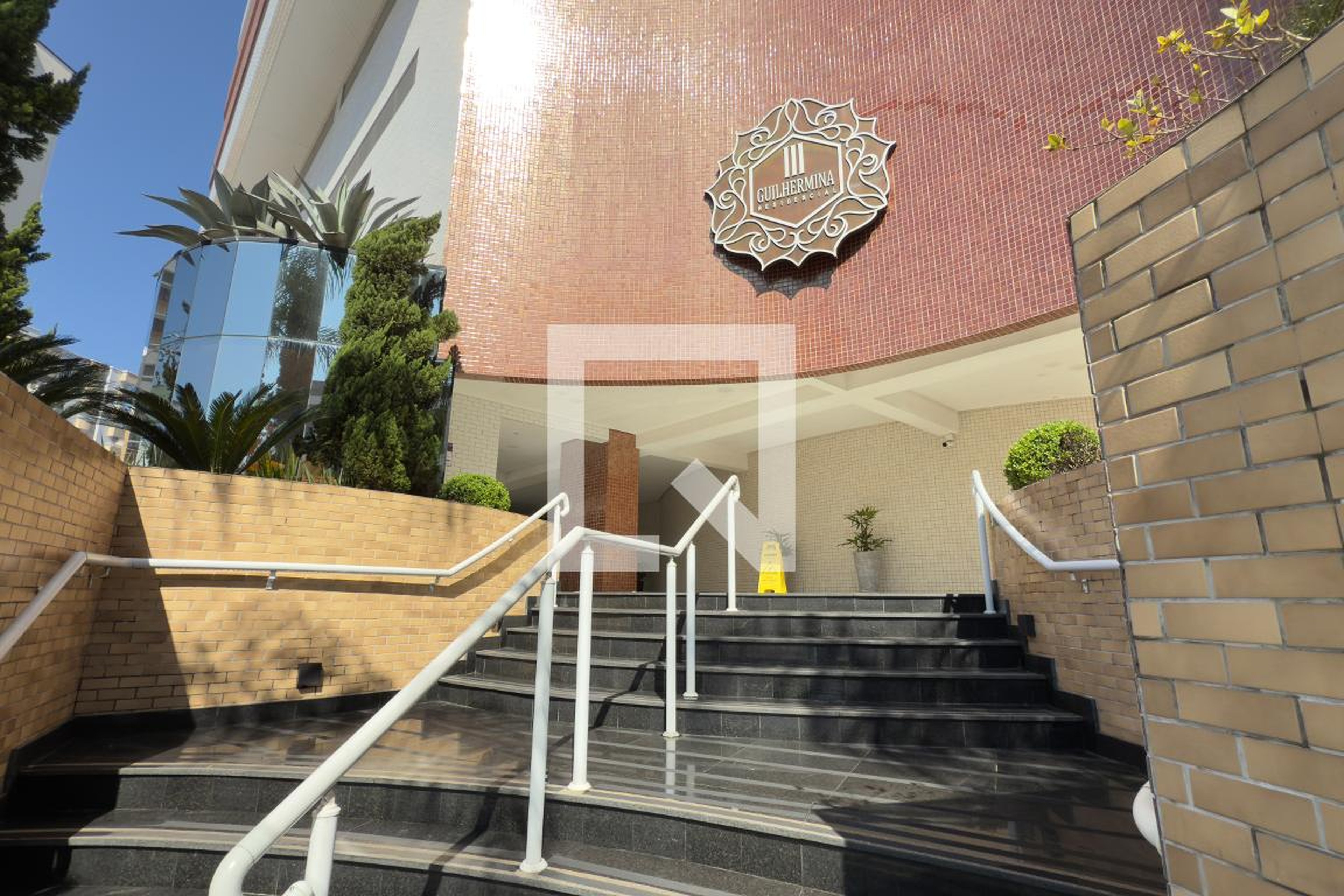 Fachada Condomínio Guilhermina III