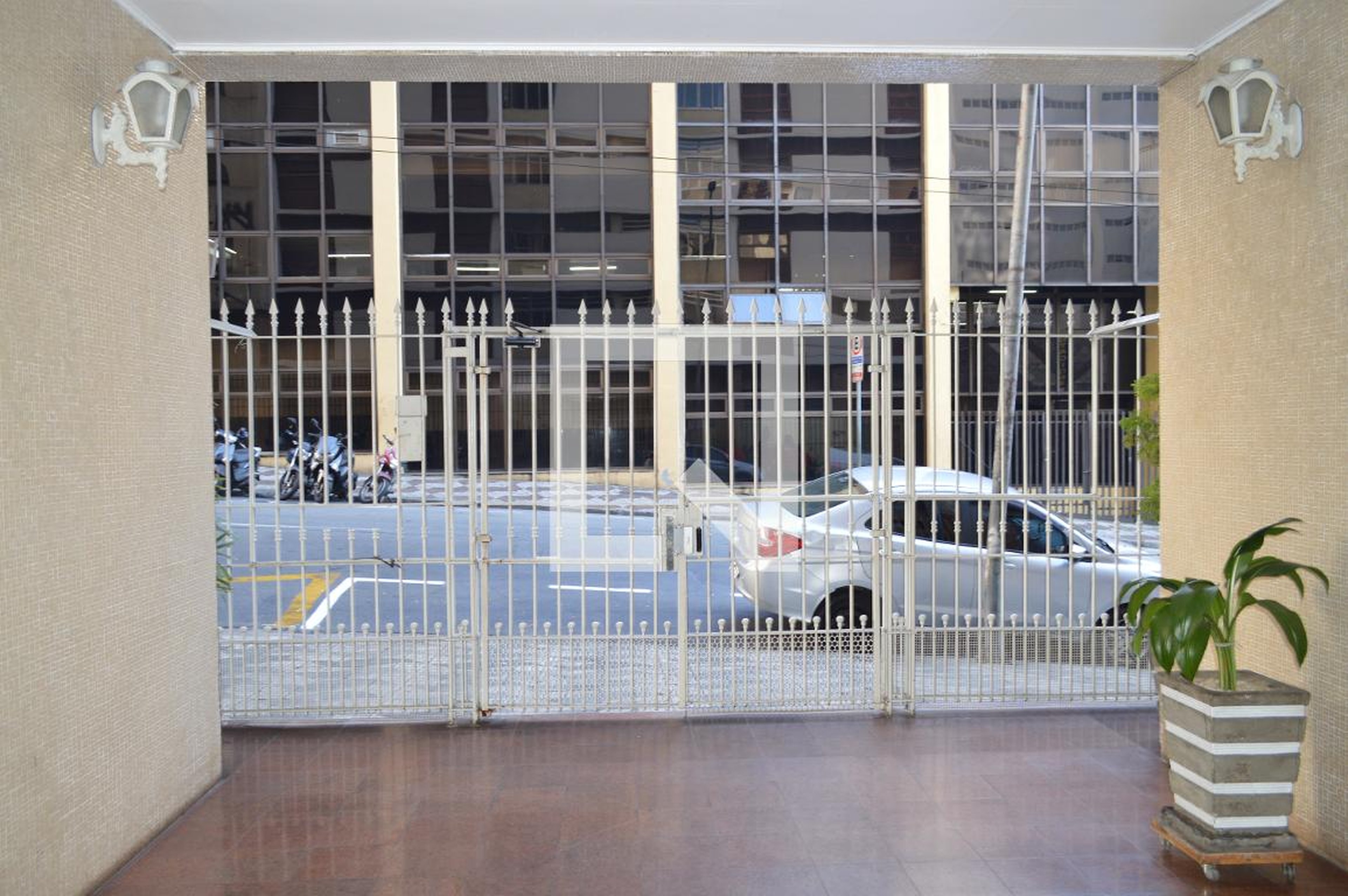 Entrada - Edifício Santa Martha