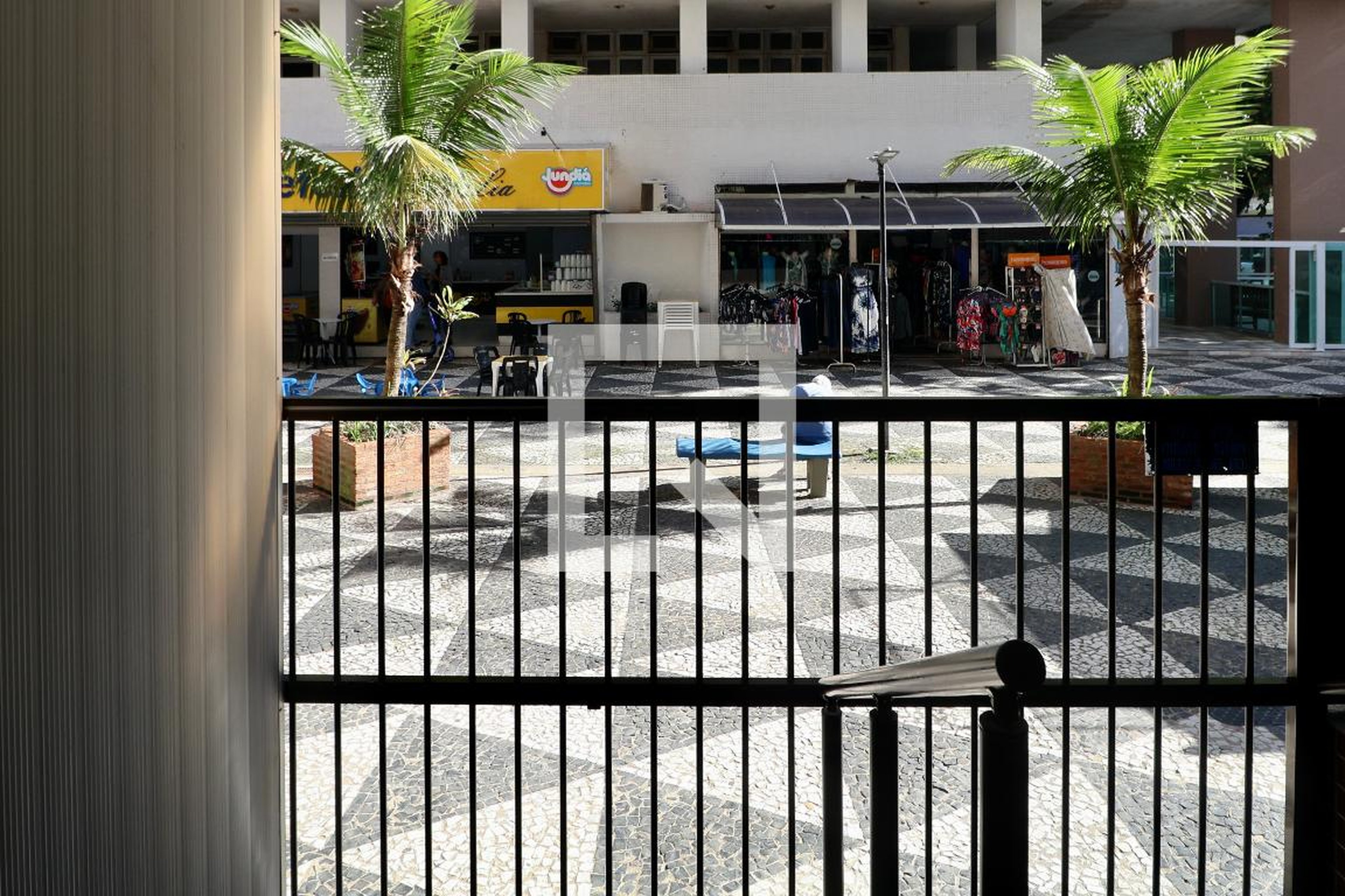 Fachada Condomínio Barra do Saí