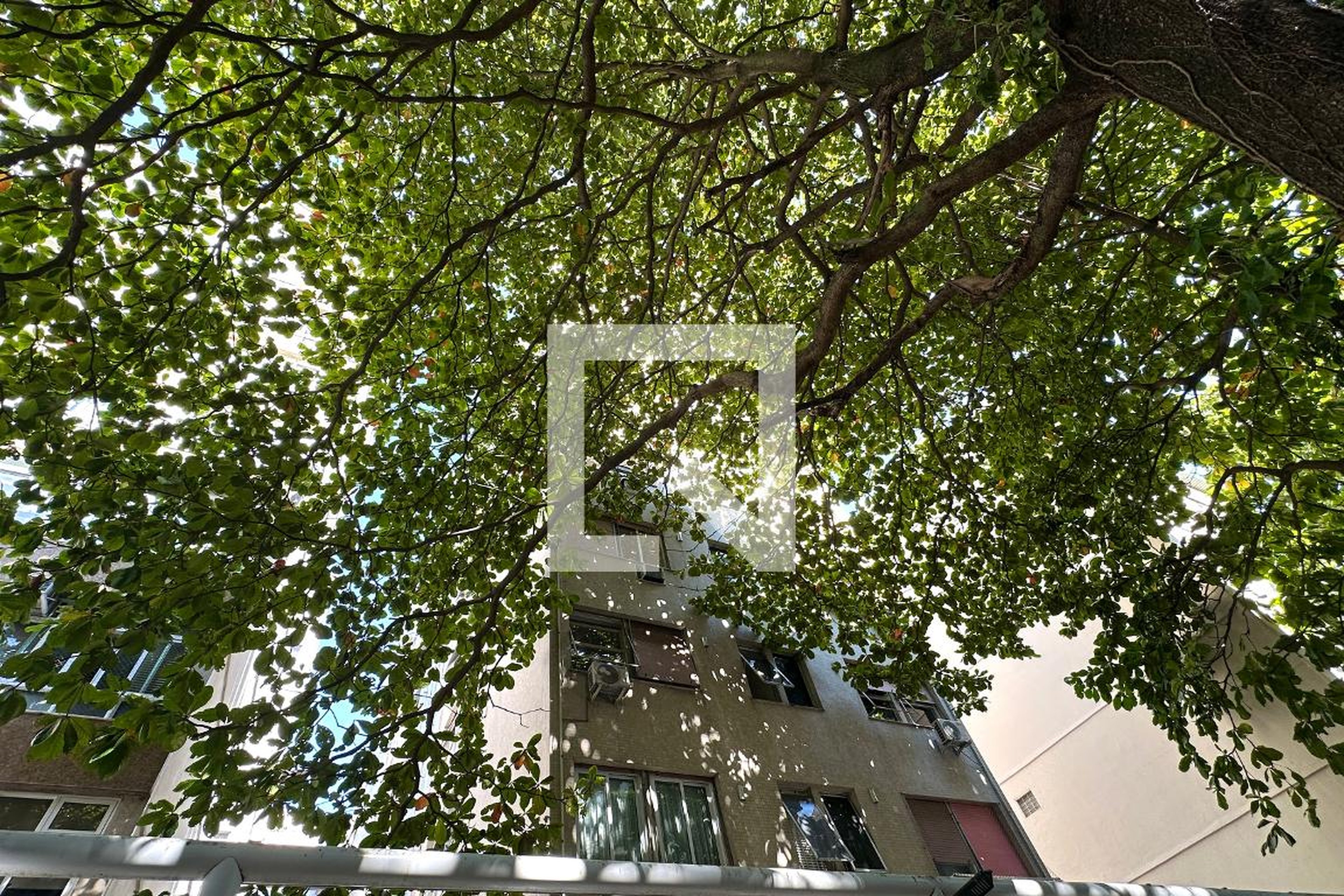 Fachada Condomínio Chateau