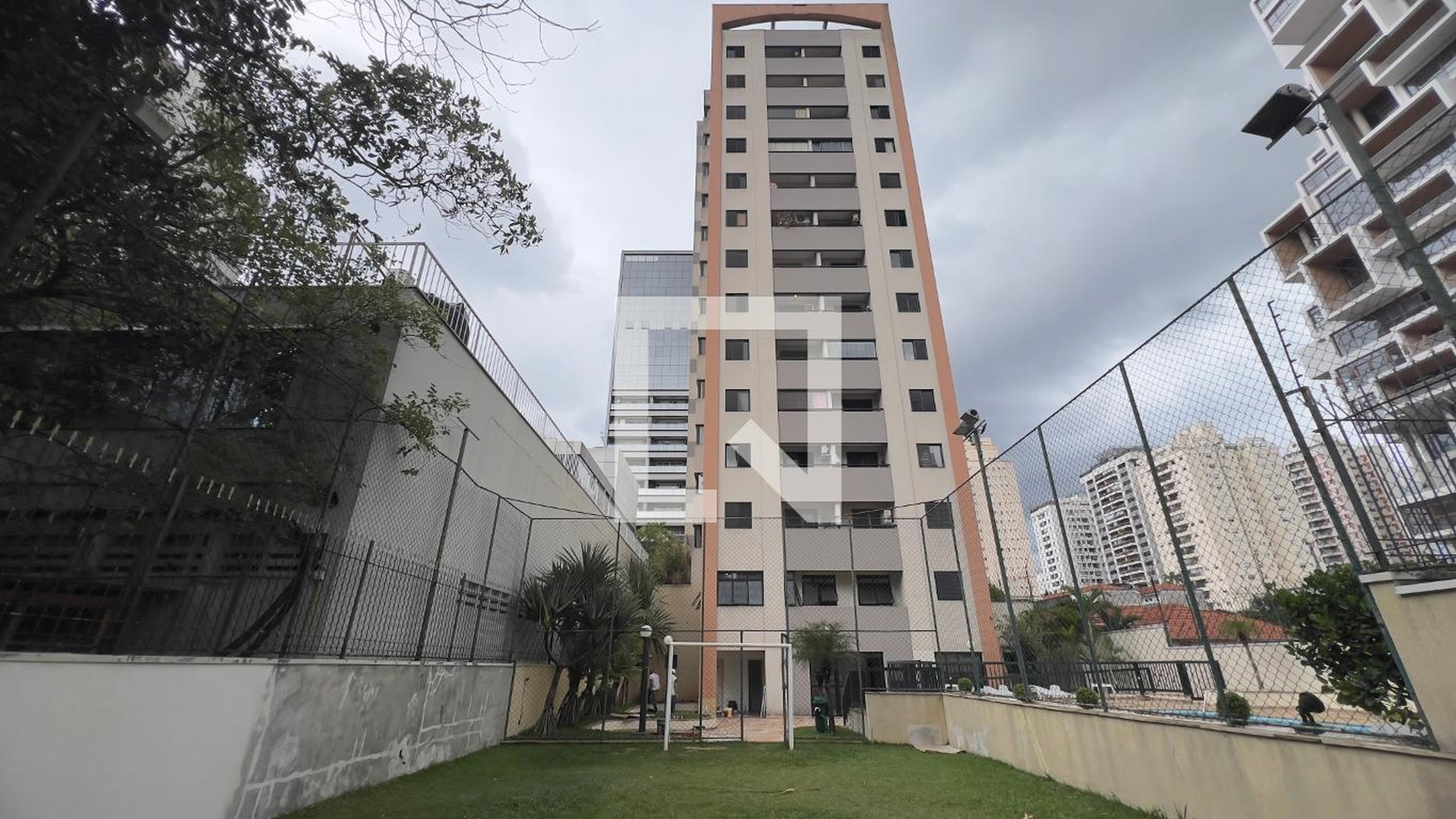 Fachada Condomínio Aruama