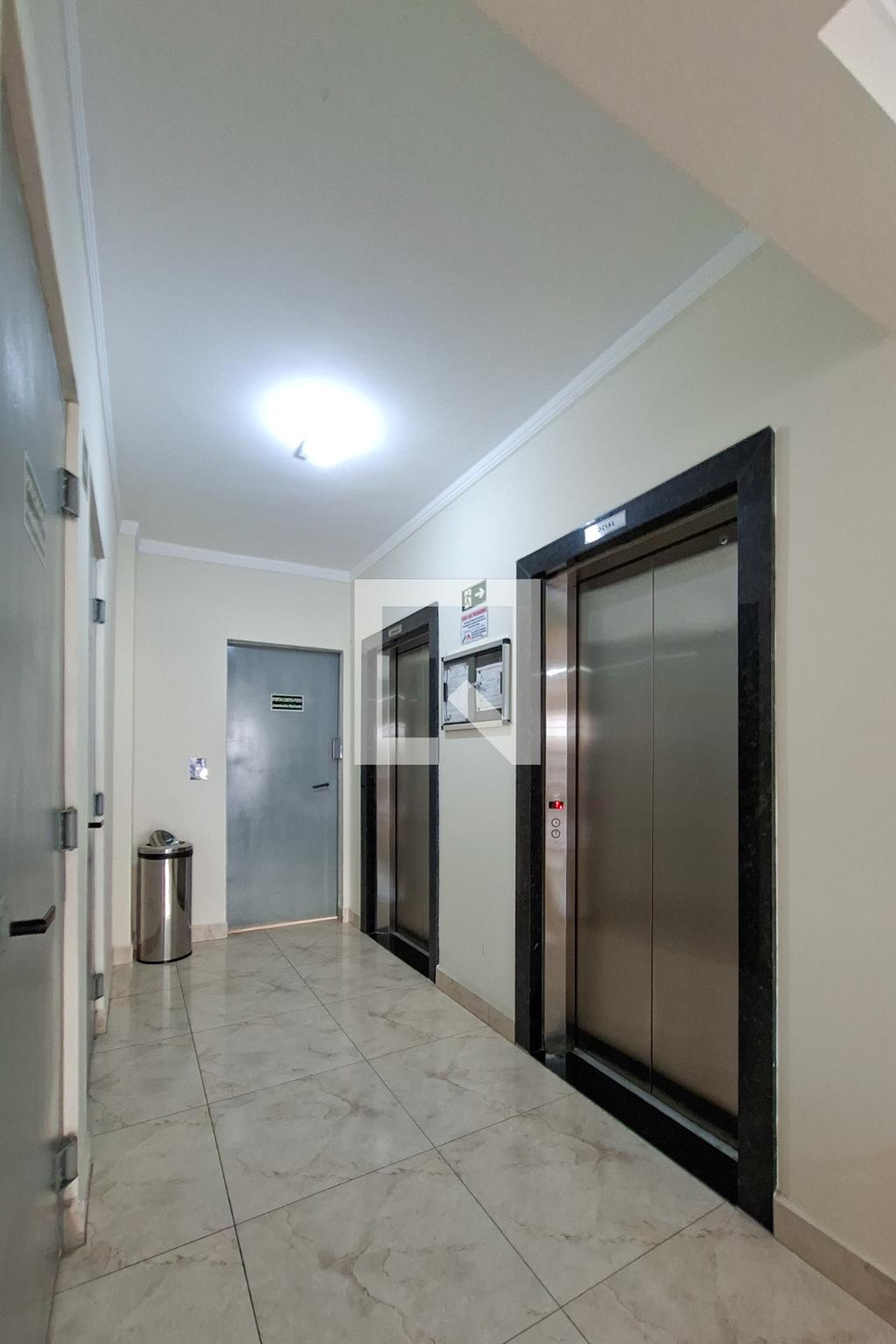 Hall de entrada - Aprazivel X