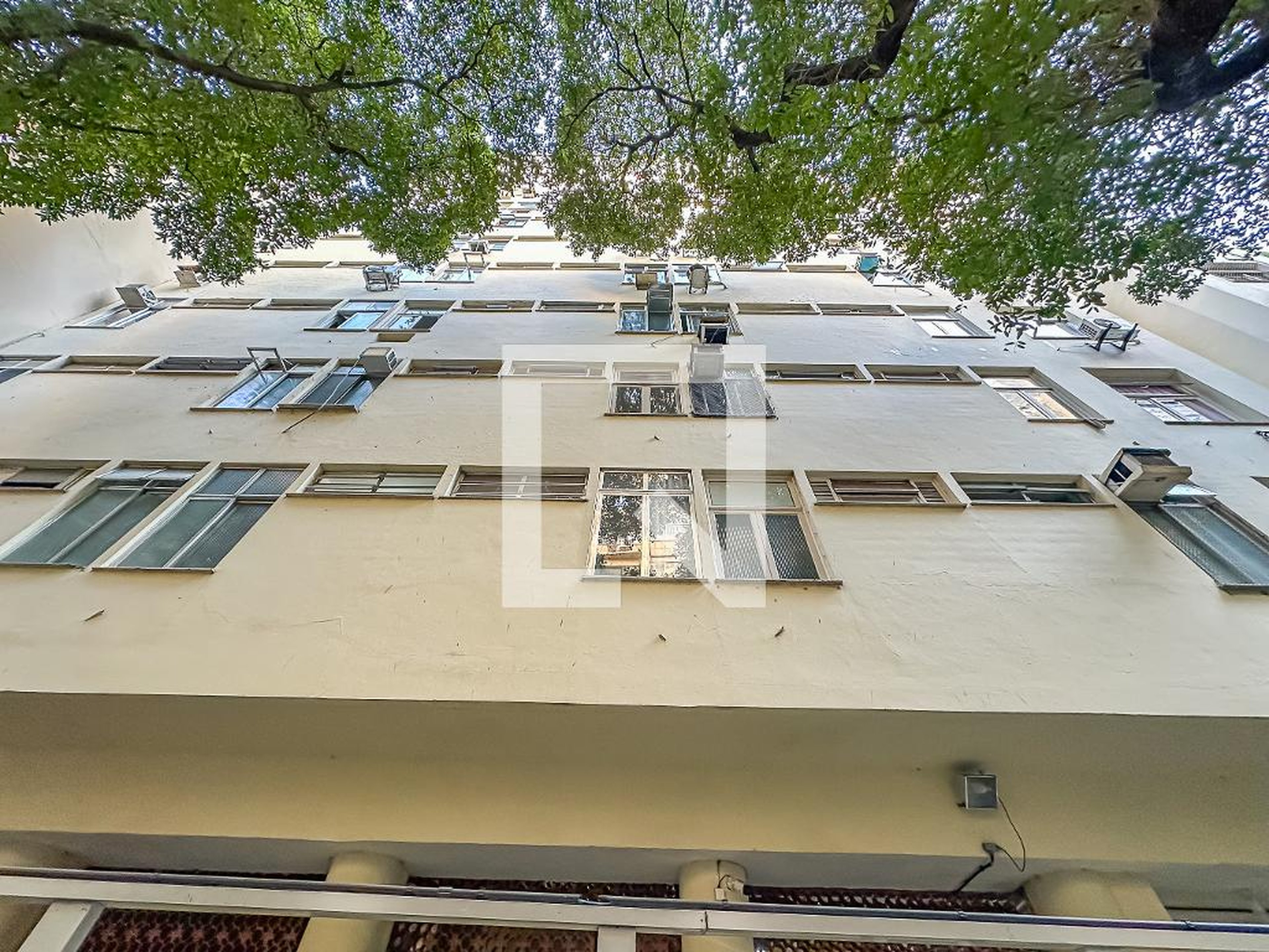 Fachada Edifício Varsóvia