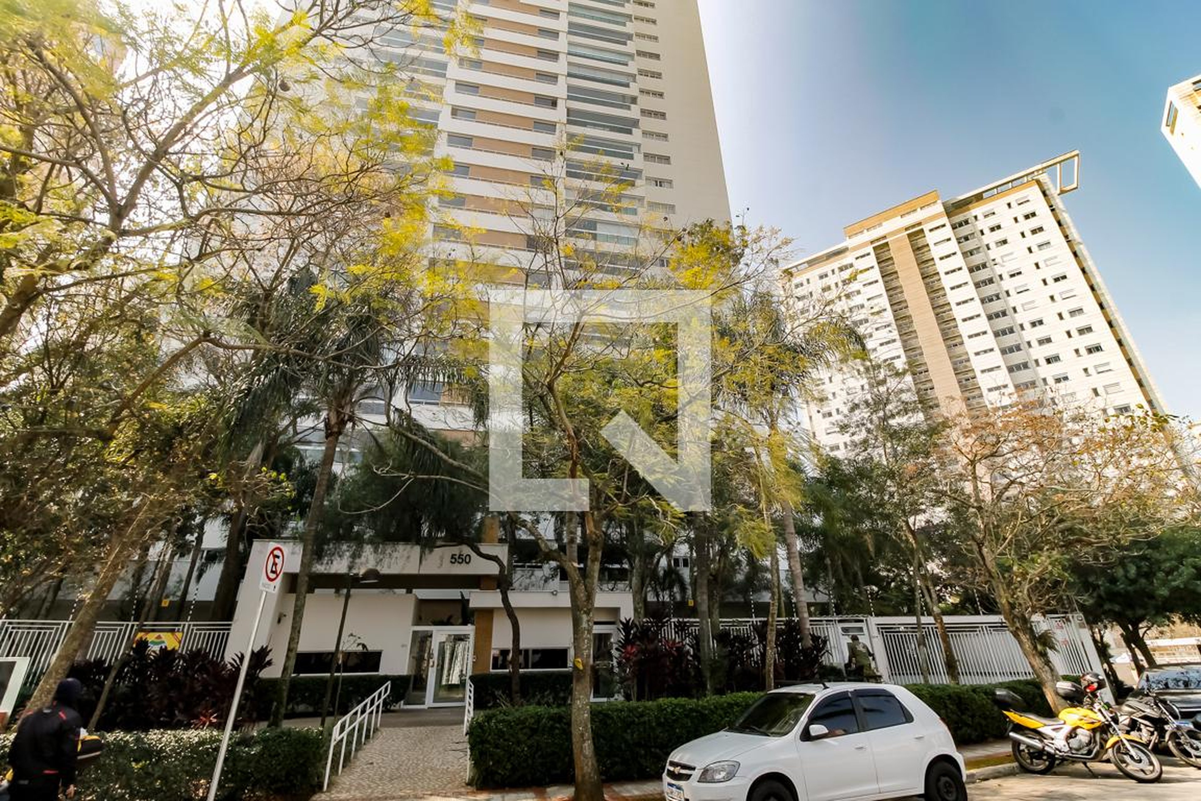 Fachada do Prédio Condomínio ID Jardim Sul