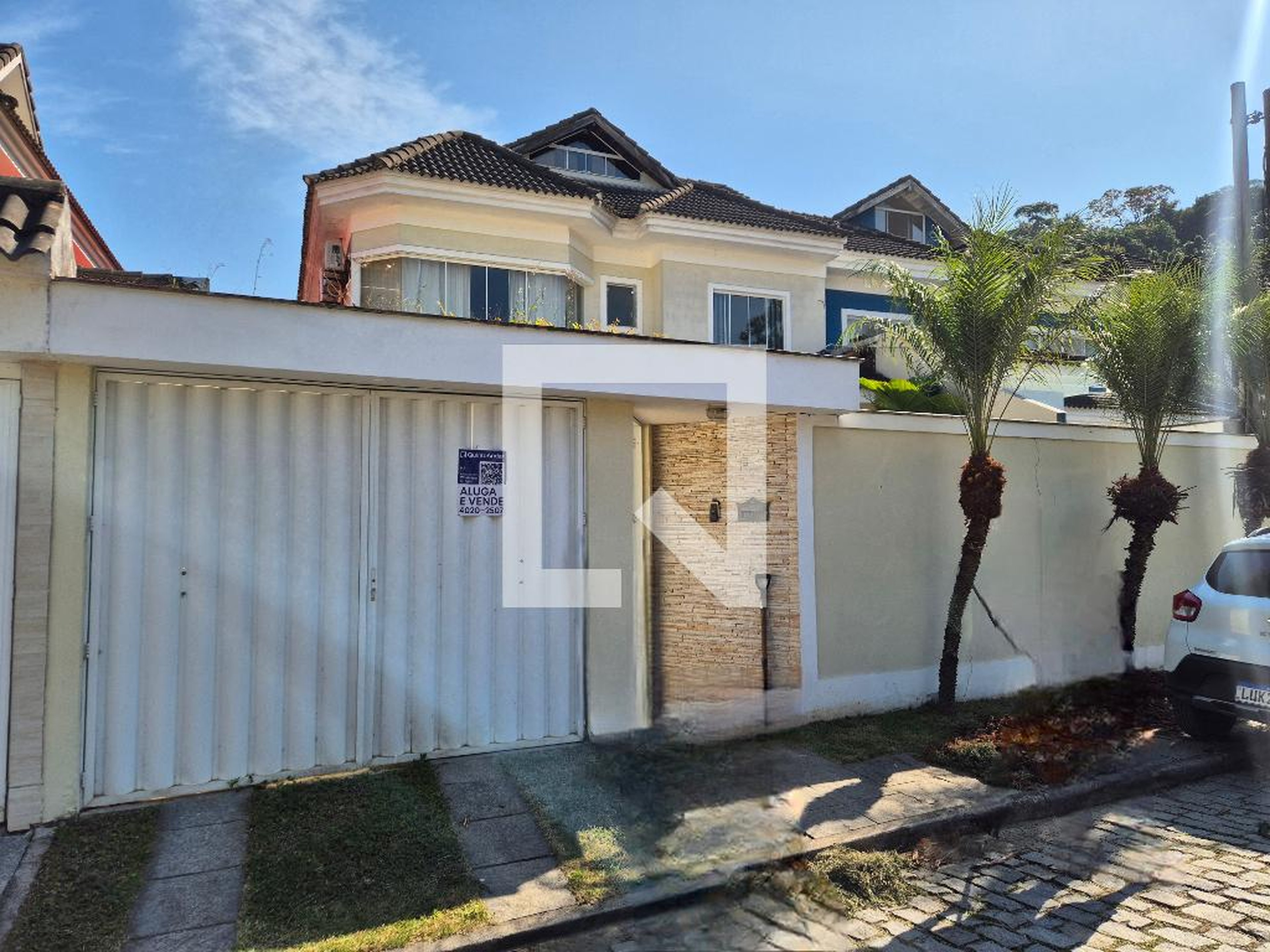 Fachada Condomínio em Estrada da Boca do Mato, 633