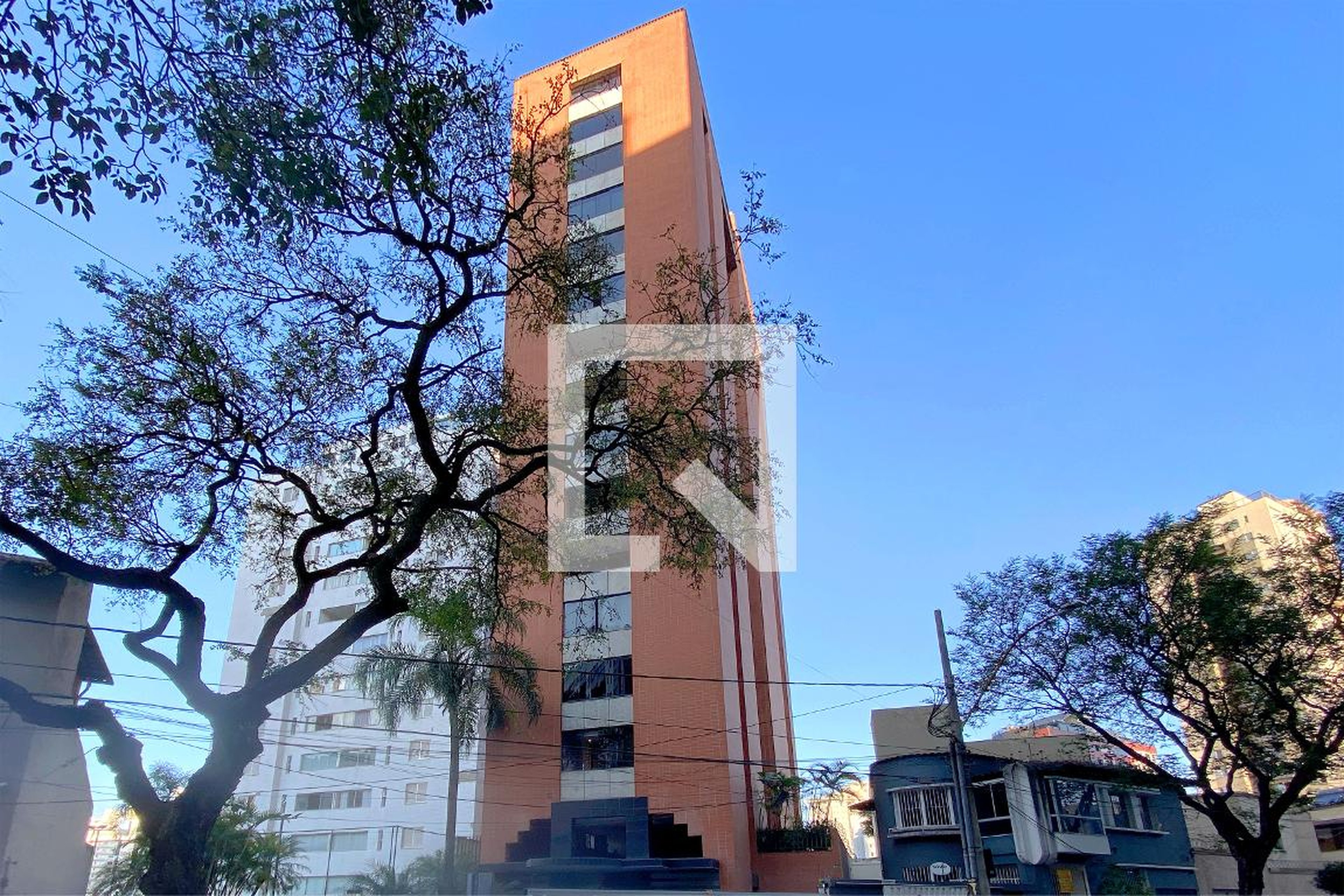 Fachada Condomínio em Rua Santa Catarina, 1011