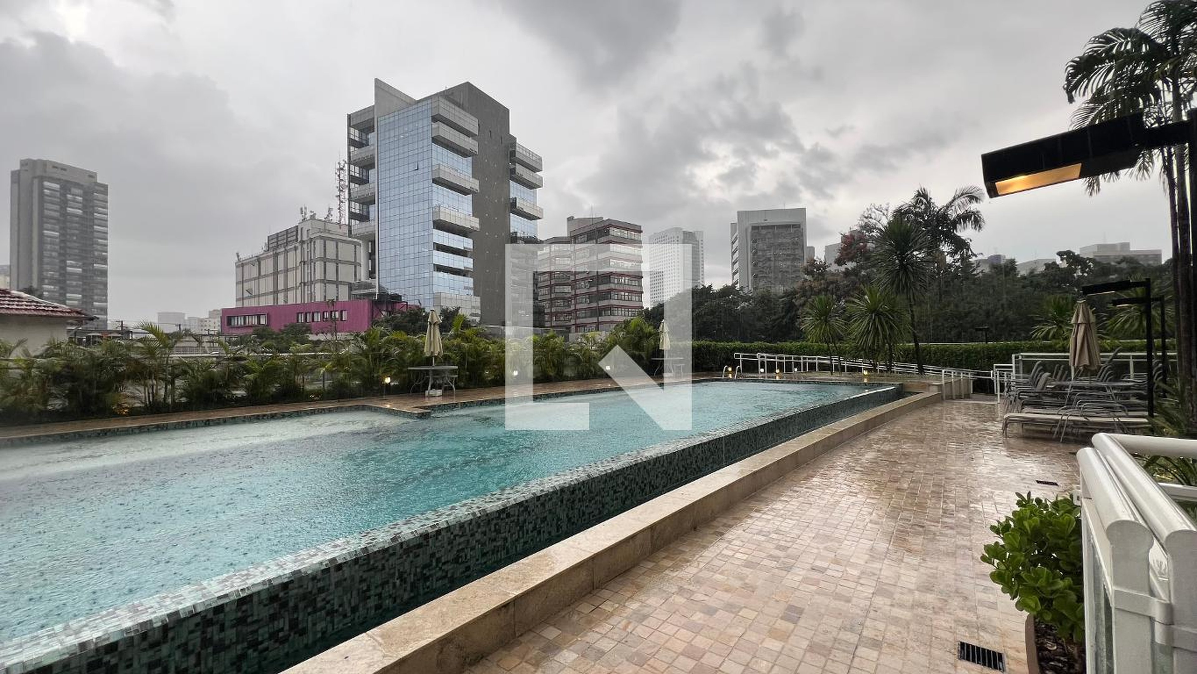 Piscina - Thera Residence Faria Lima Pinheiros