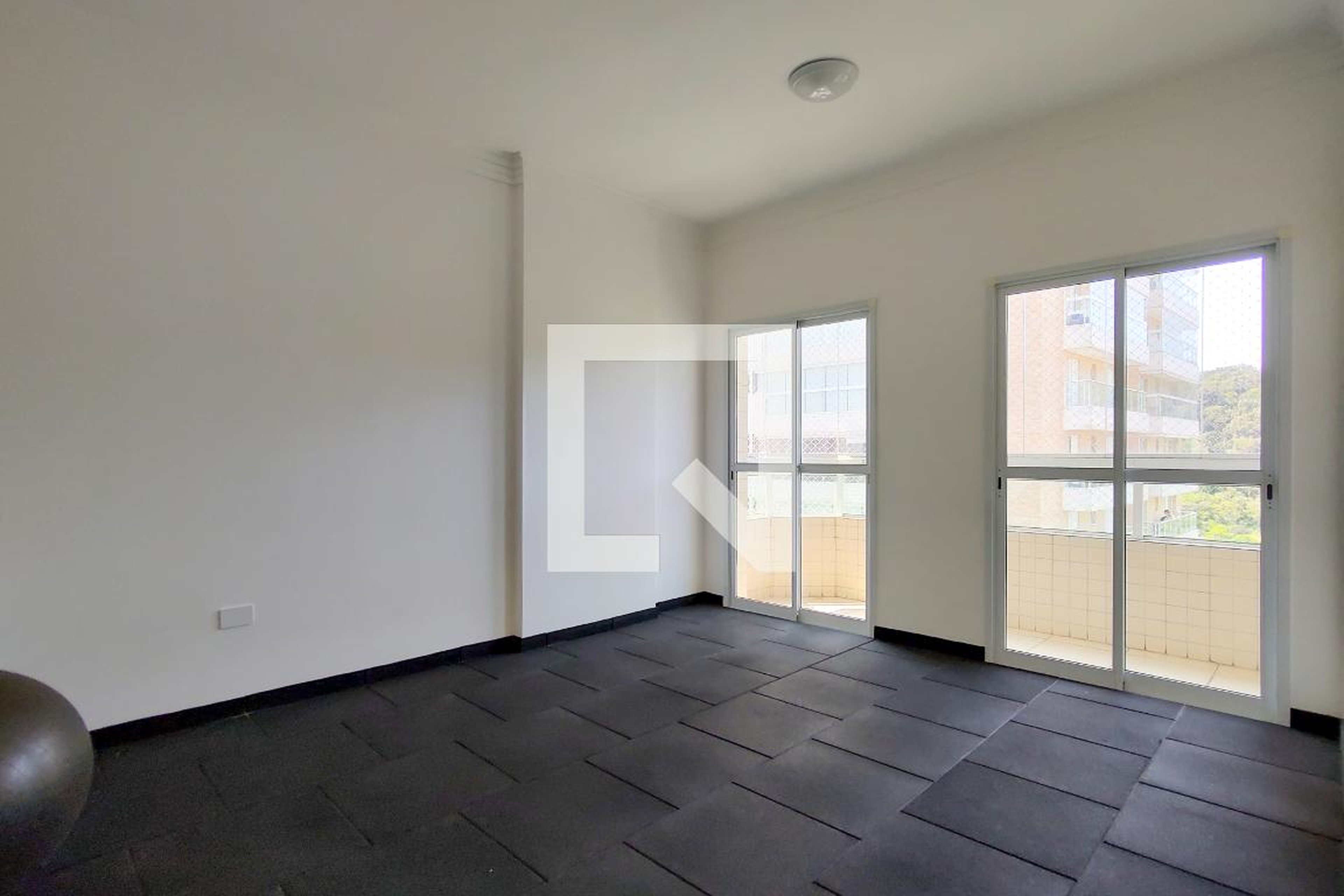 Academia - Bianca Navarro