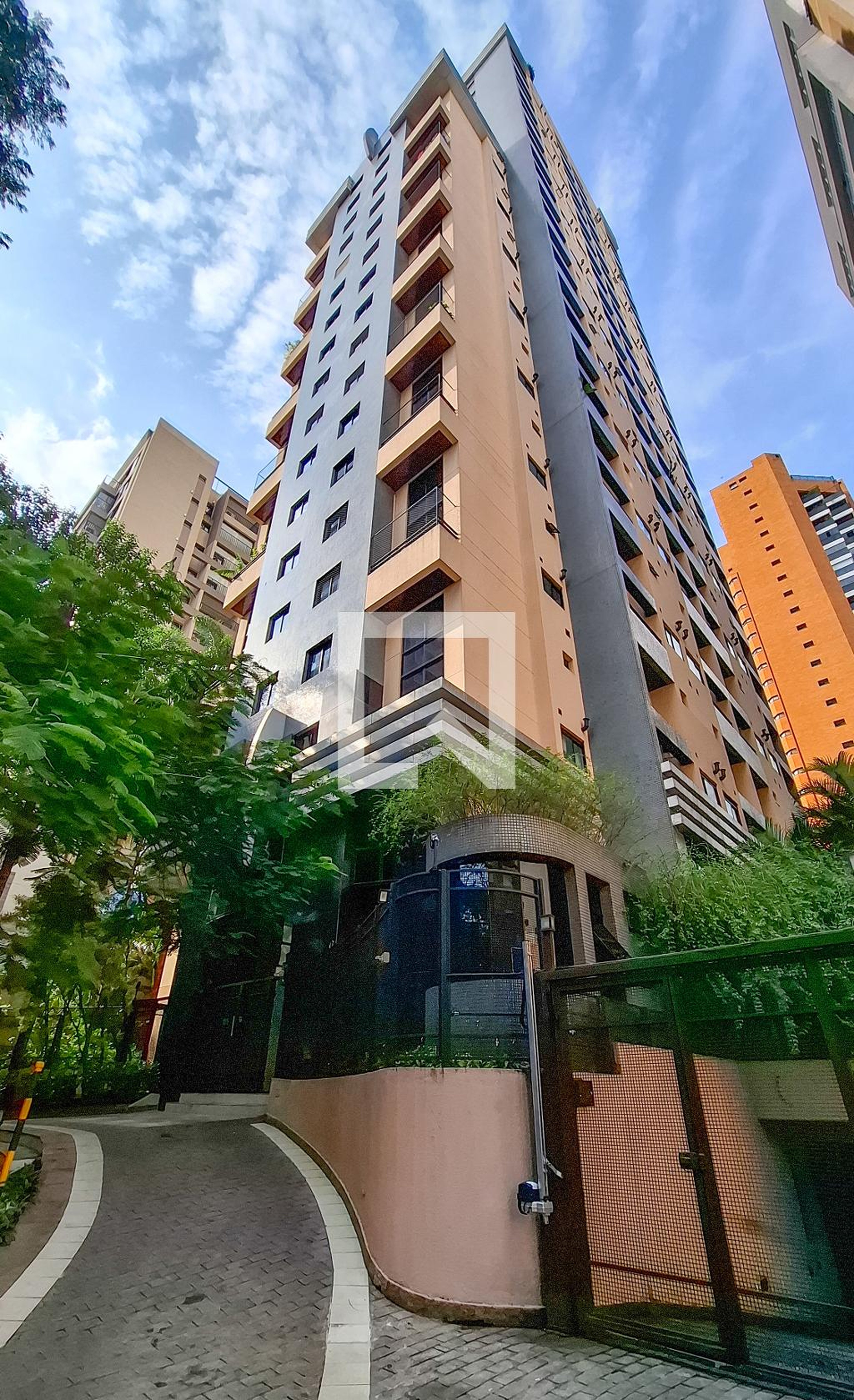 Fachada do Prédio Edifício Duplex Home Pinheiros