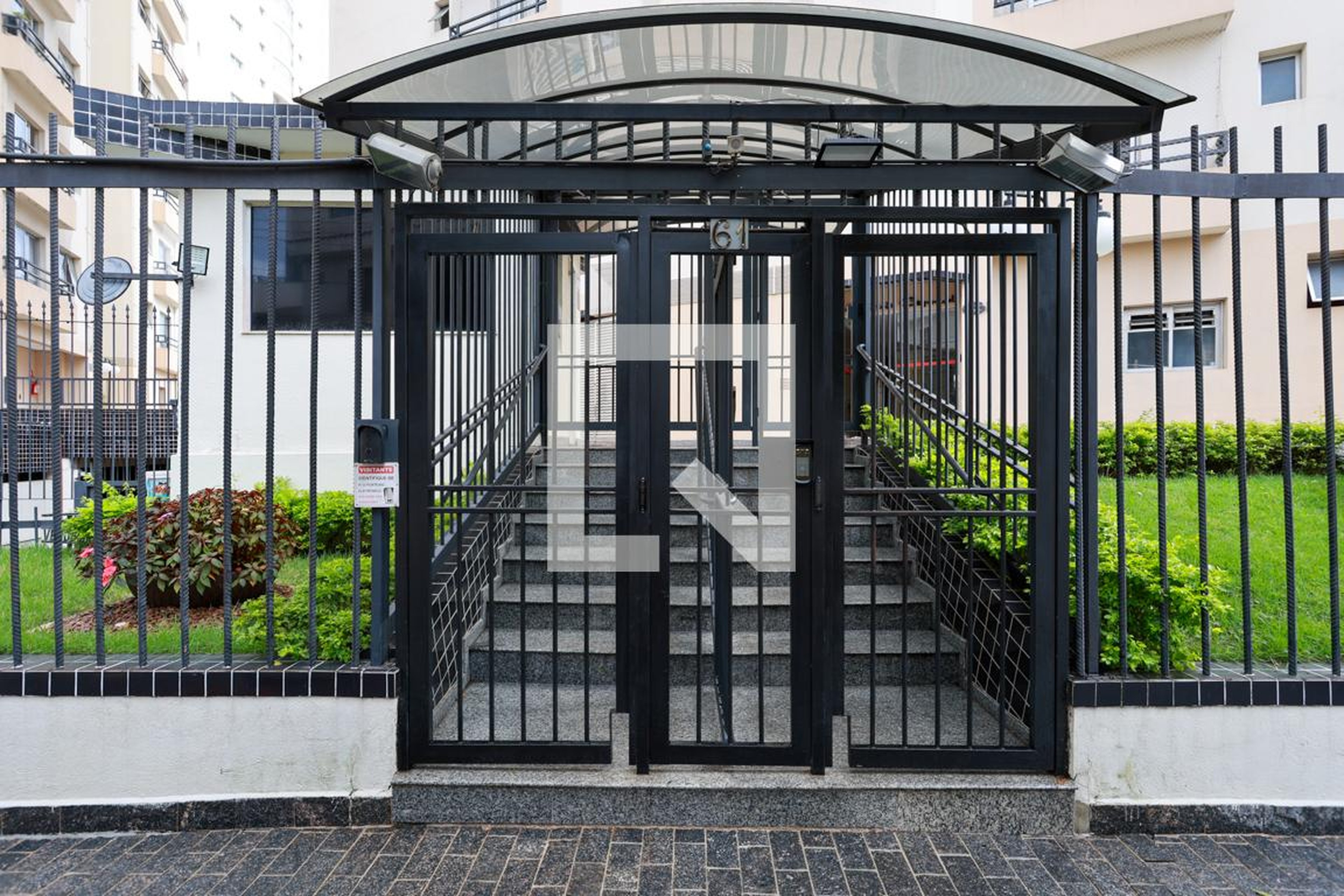 Fachada do condomínio Condomínio Con Yucatan