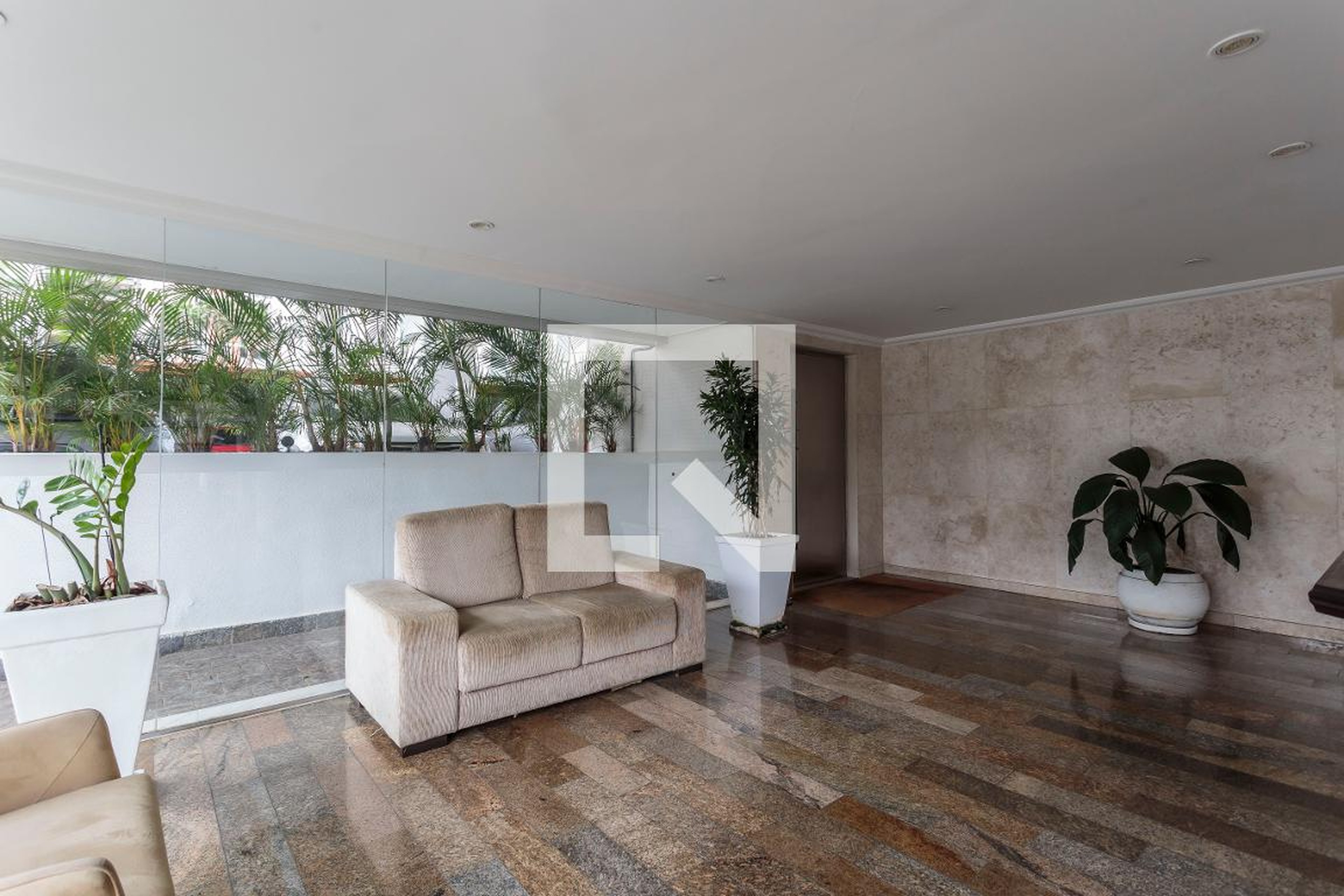 Hall social - Edifício Guaraíta