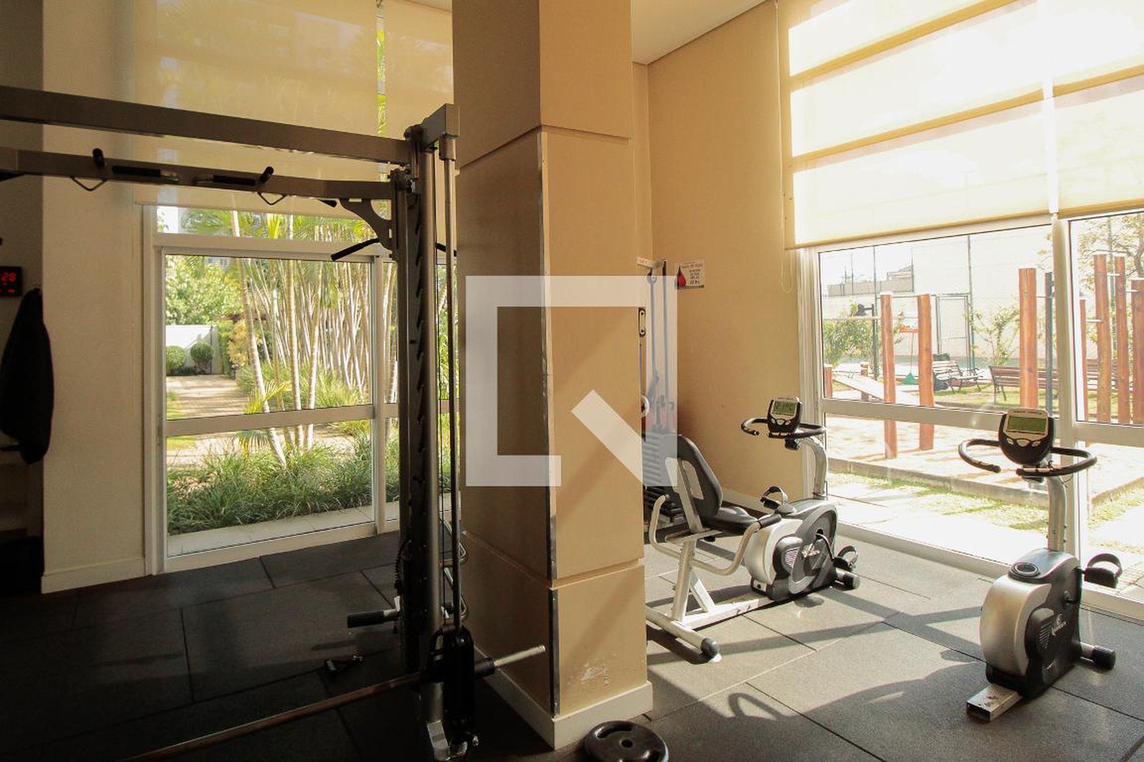 Academia - Contemporâneo