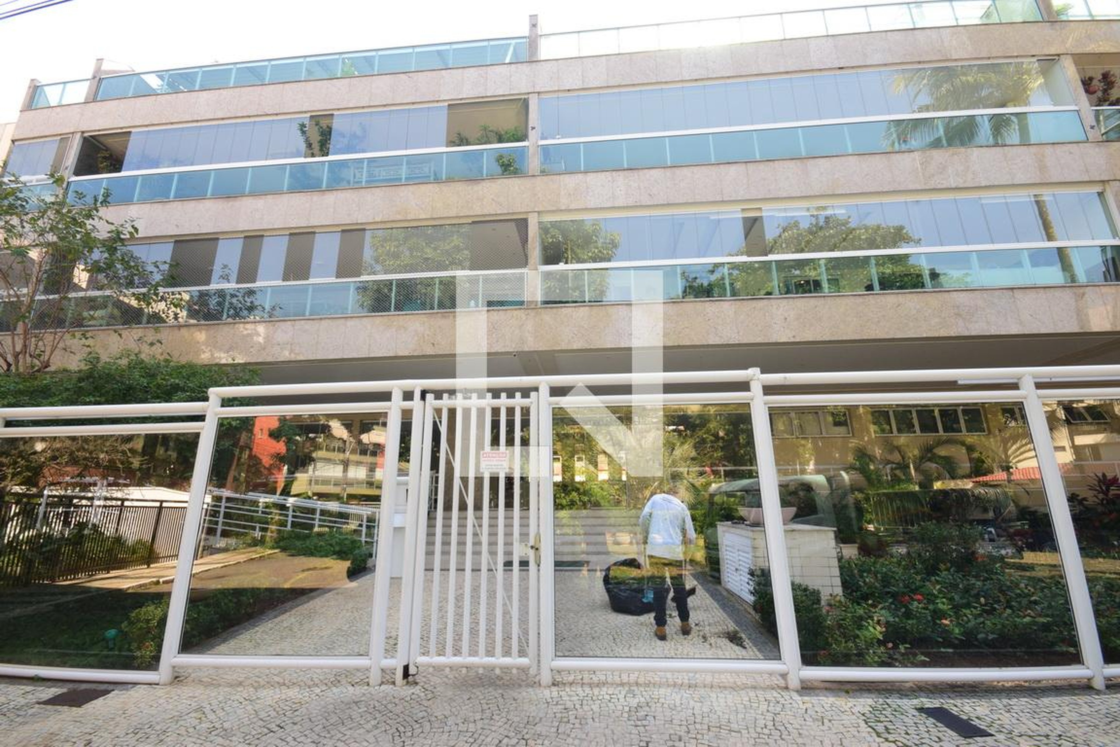 Fachada Condomínio em Rua João Zaneti, 78