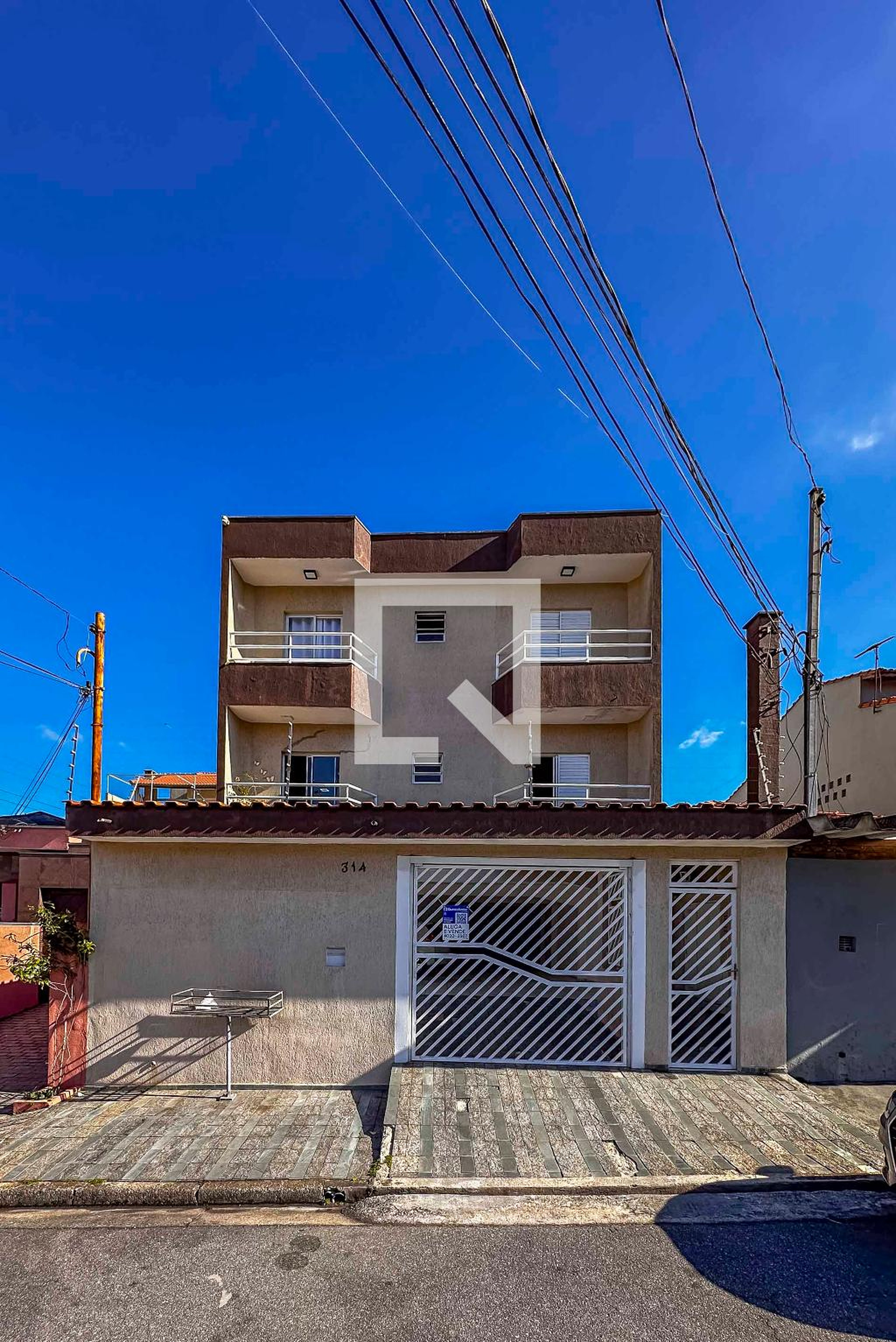 Fachada Condomínio em Rua Adolfo Lutz, 314