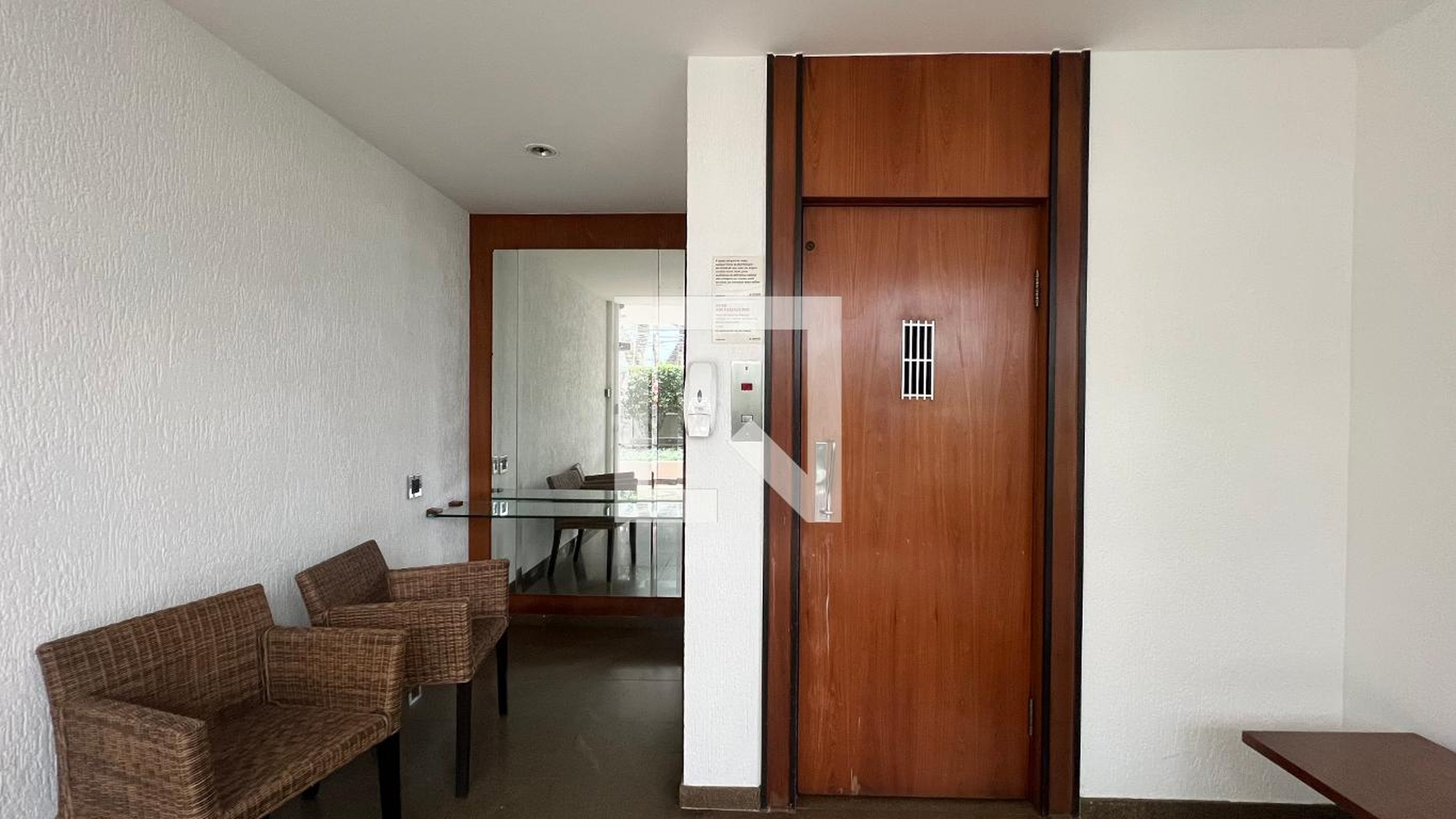 Hall de entrada - Embiara