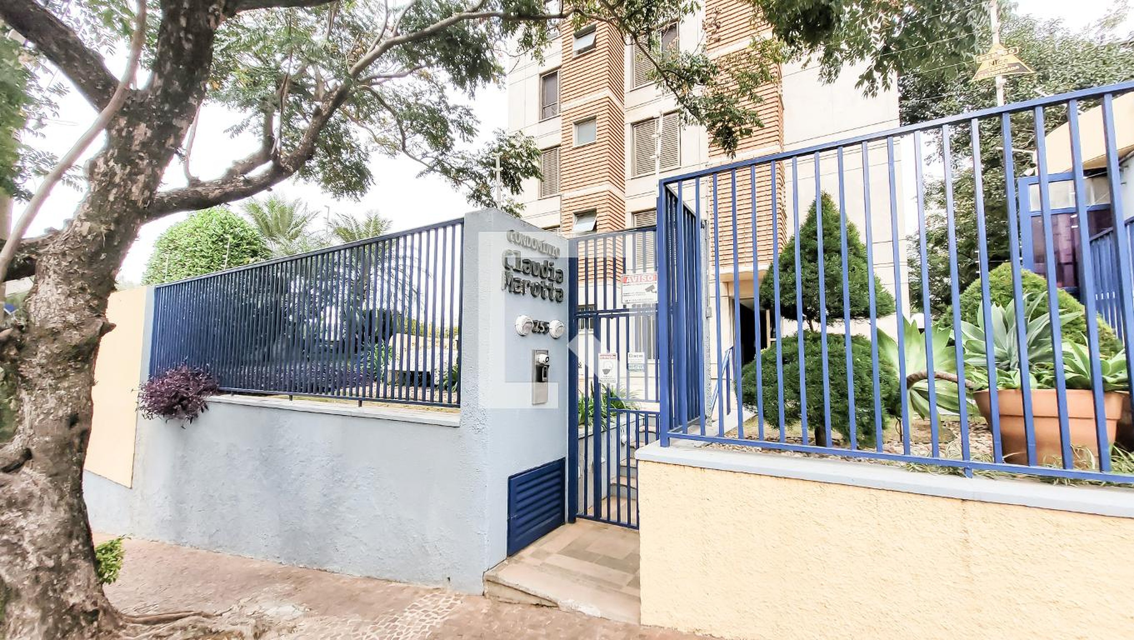 Fachada Edifício Claudia Marotta