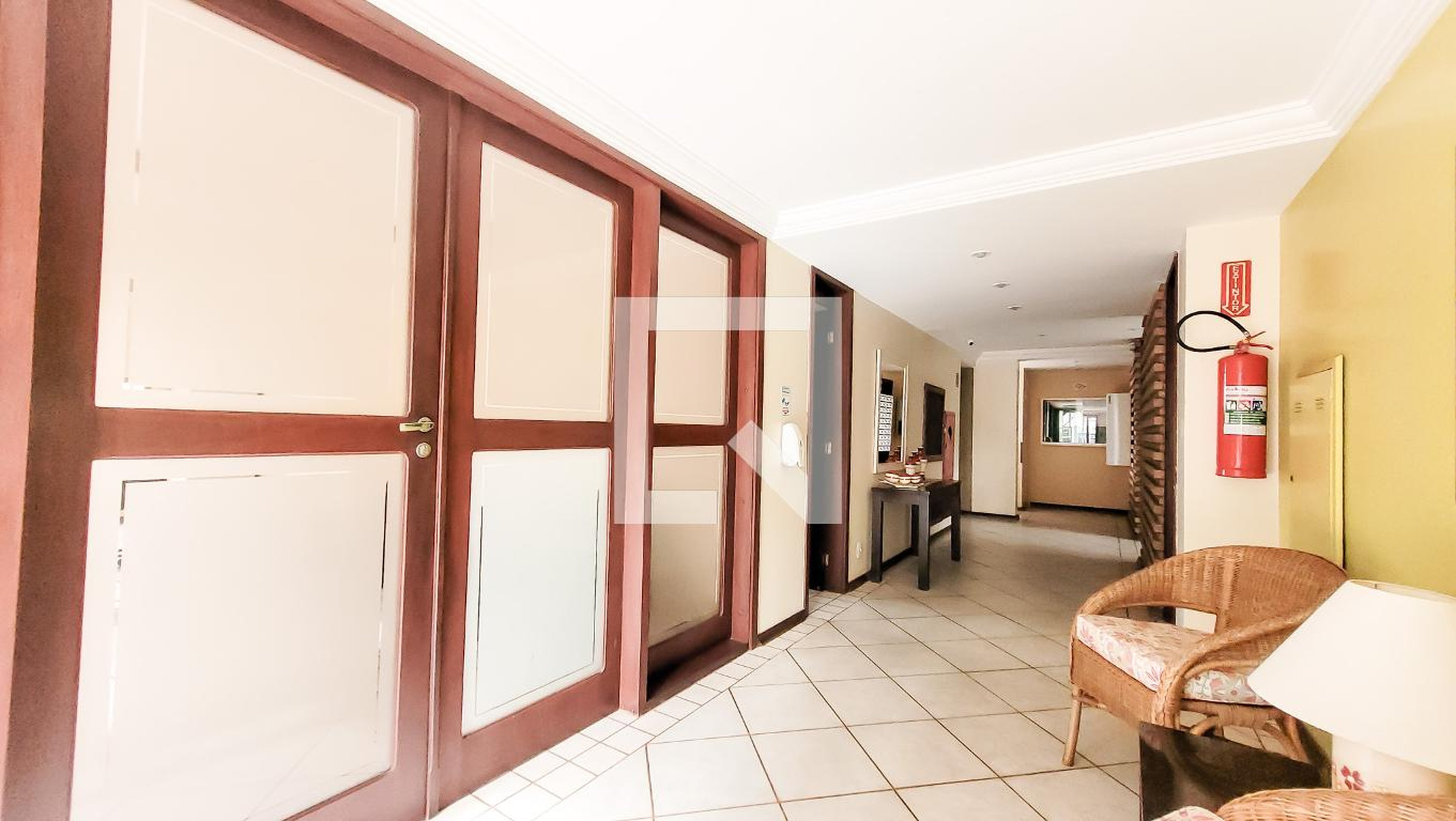 Hall social - Edifício Claudia Marotta