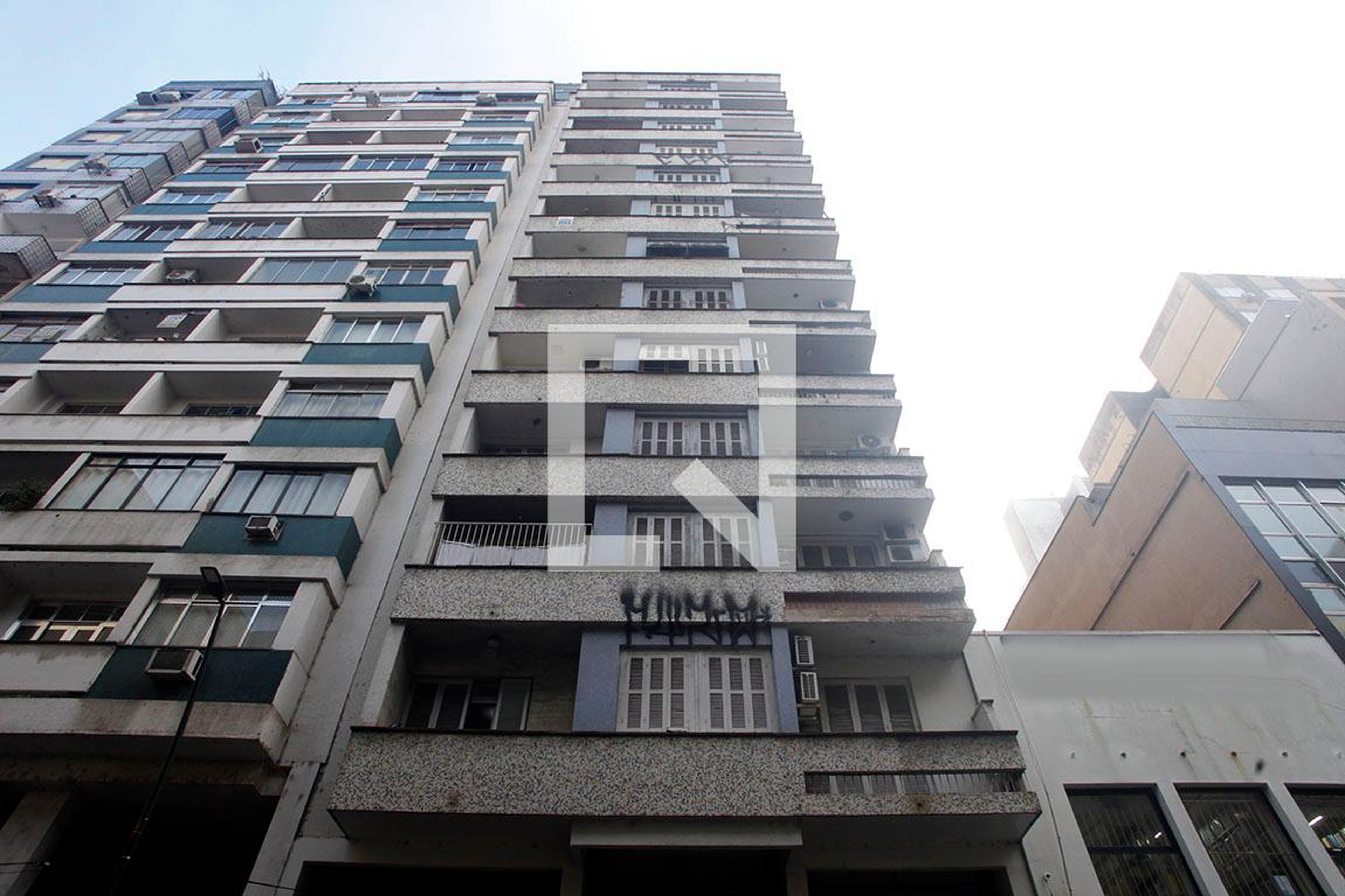 Fachada Edifício Universo