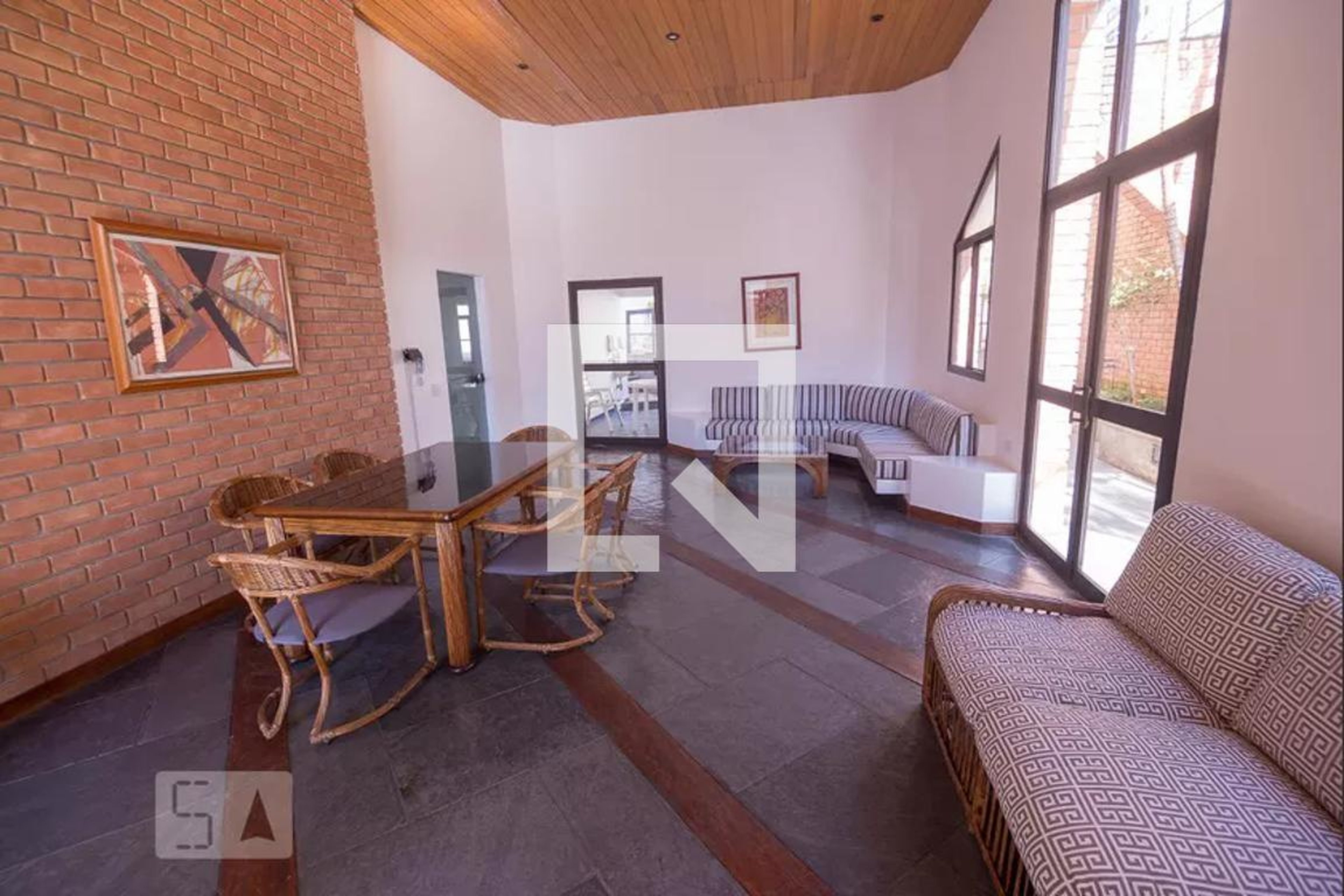 Área comum - Edifício Mônica