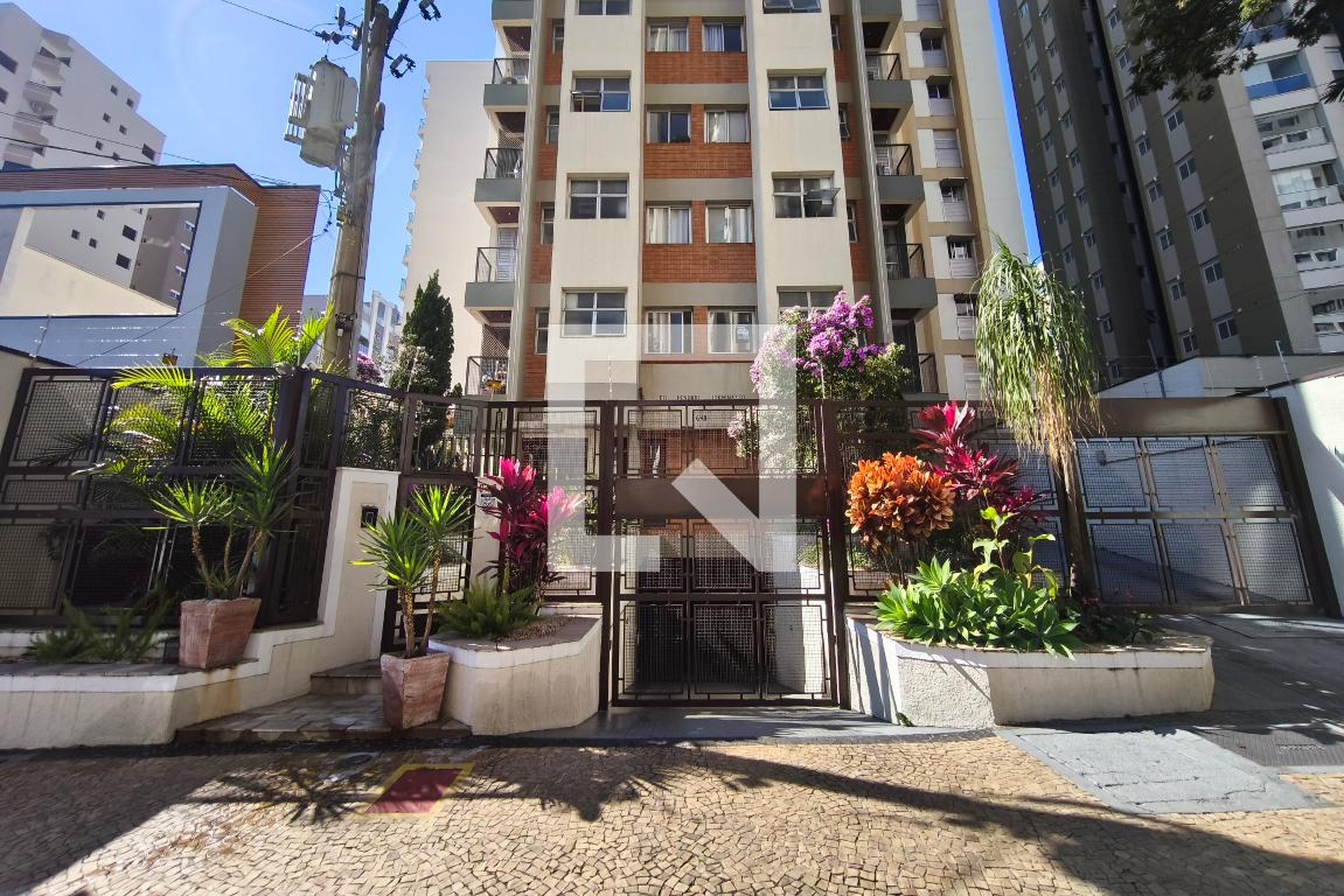 Fachada do Condomínio Edifício Honório Chiminazzo