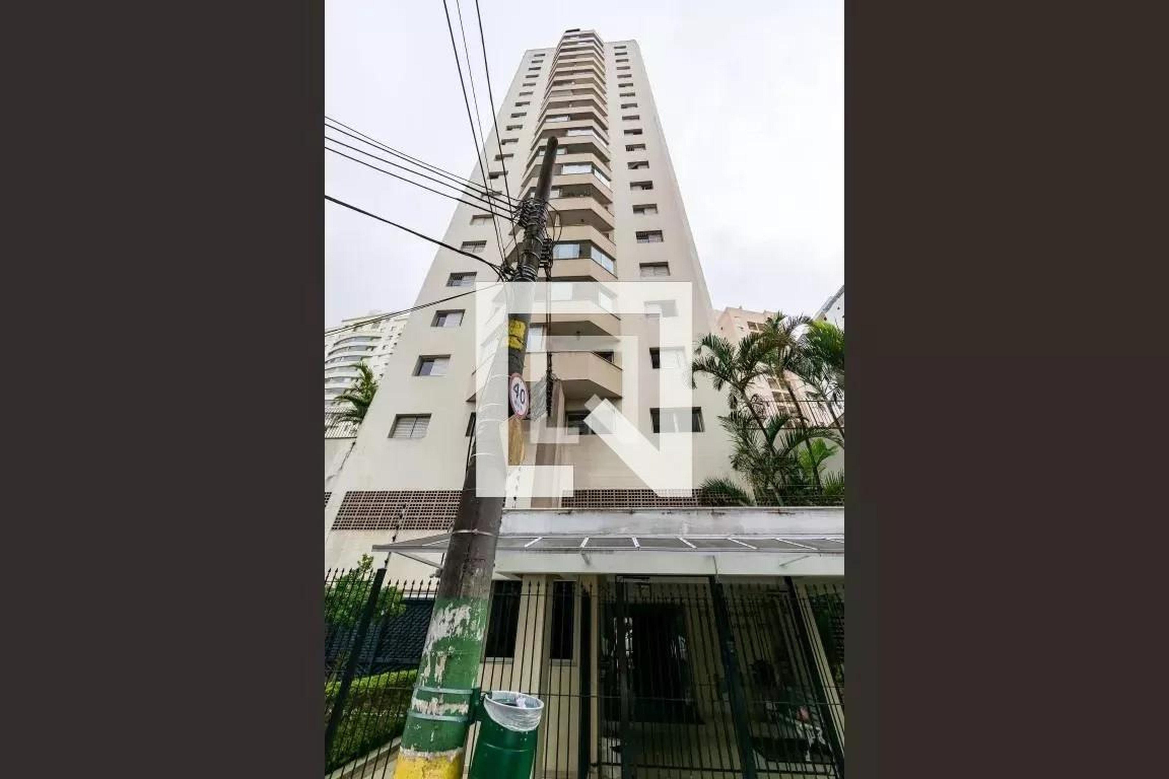 Fachada Condomínio em Avenida Leonardo da Vinci, 32