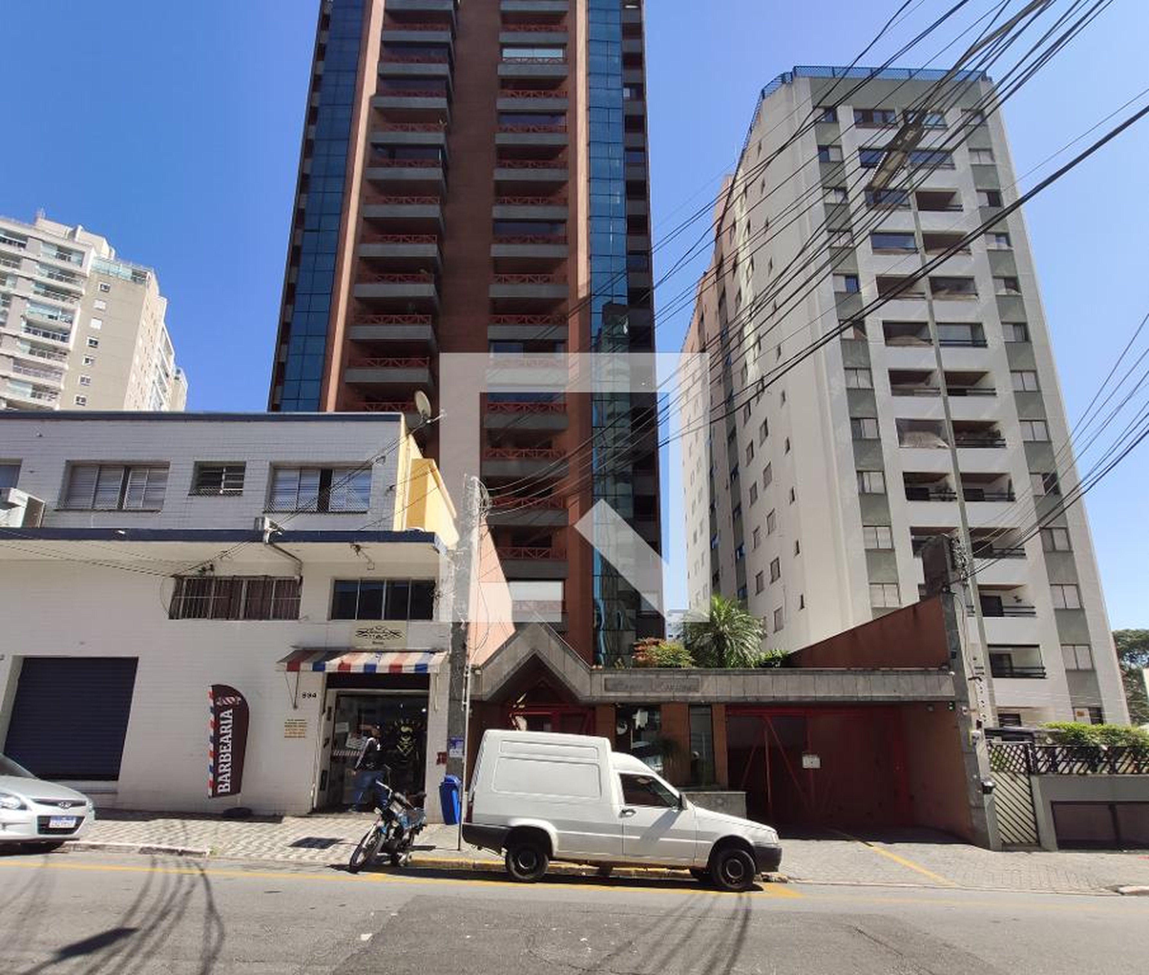 Fachada Edifício Henri Rousseau