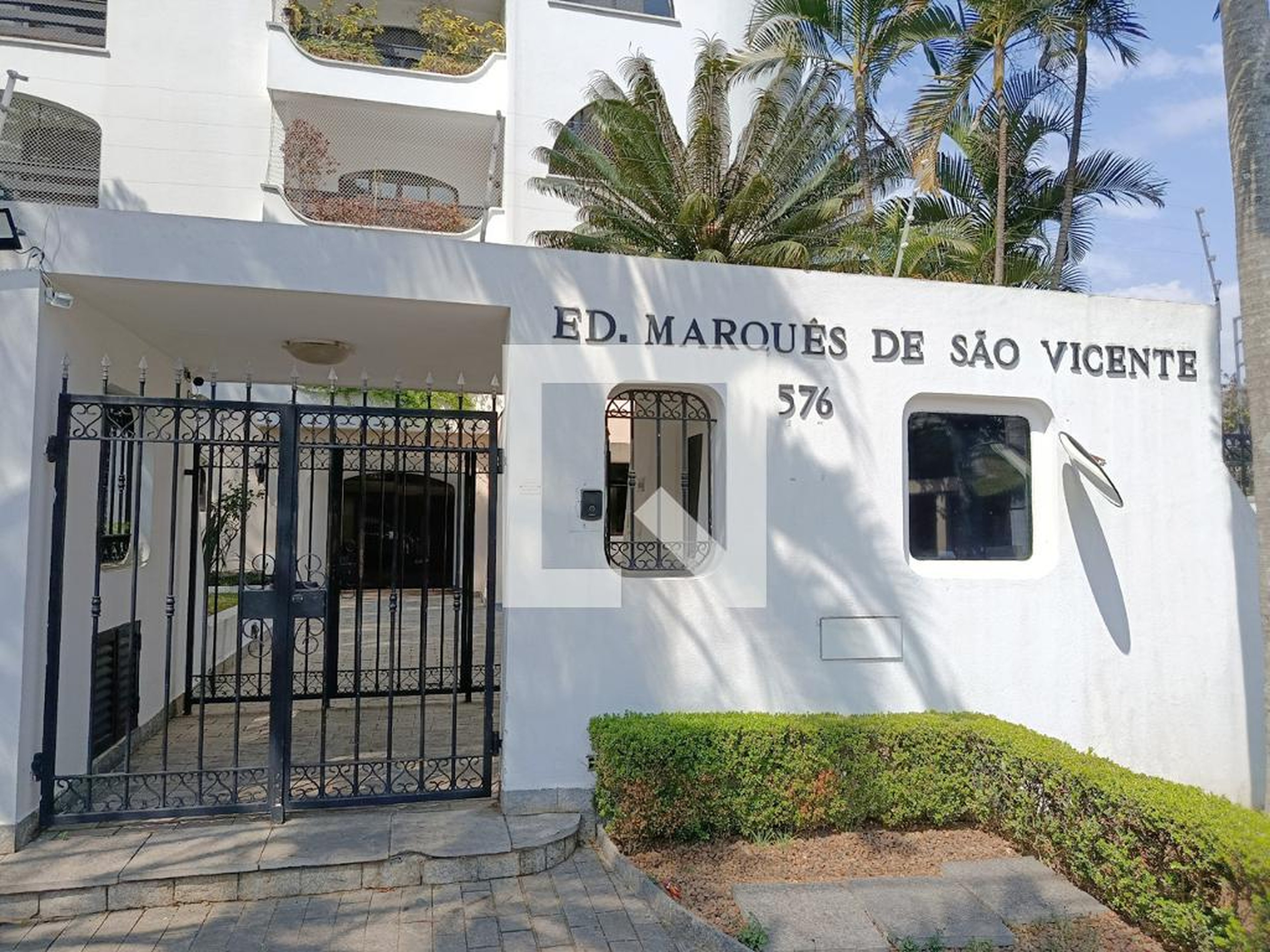 Fachada Condomínio Marquês de São  Vicente