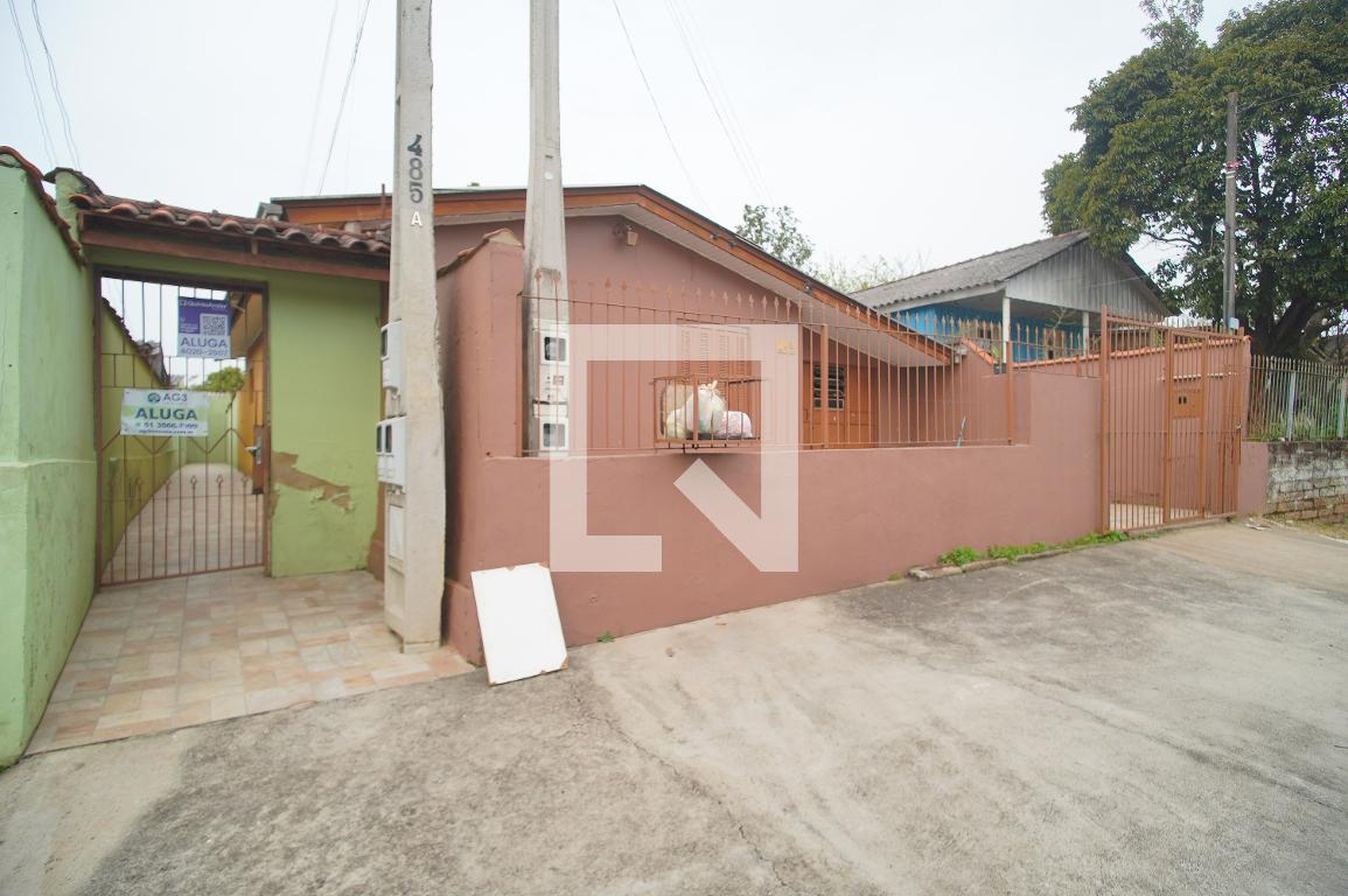 Fachada Condomínio em Rua Olentino Vargas Câmara, 485