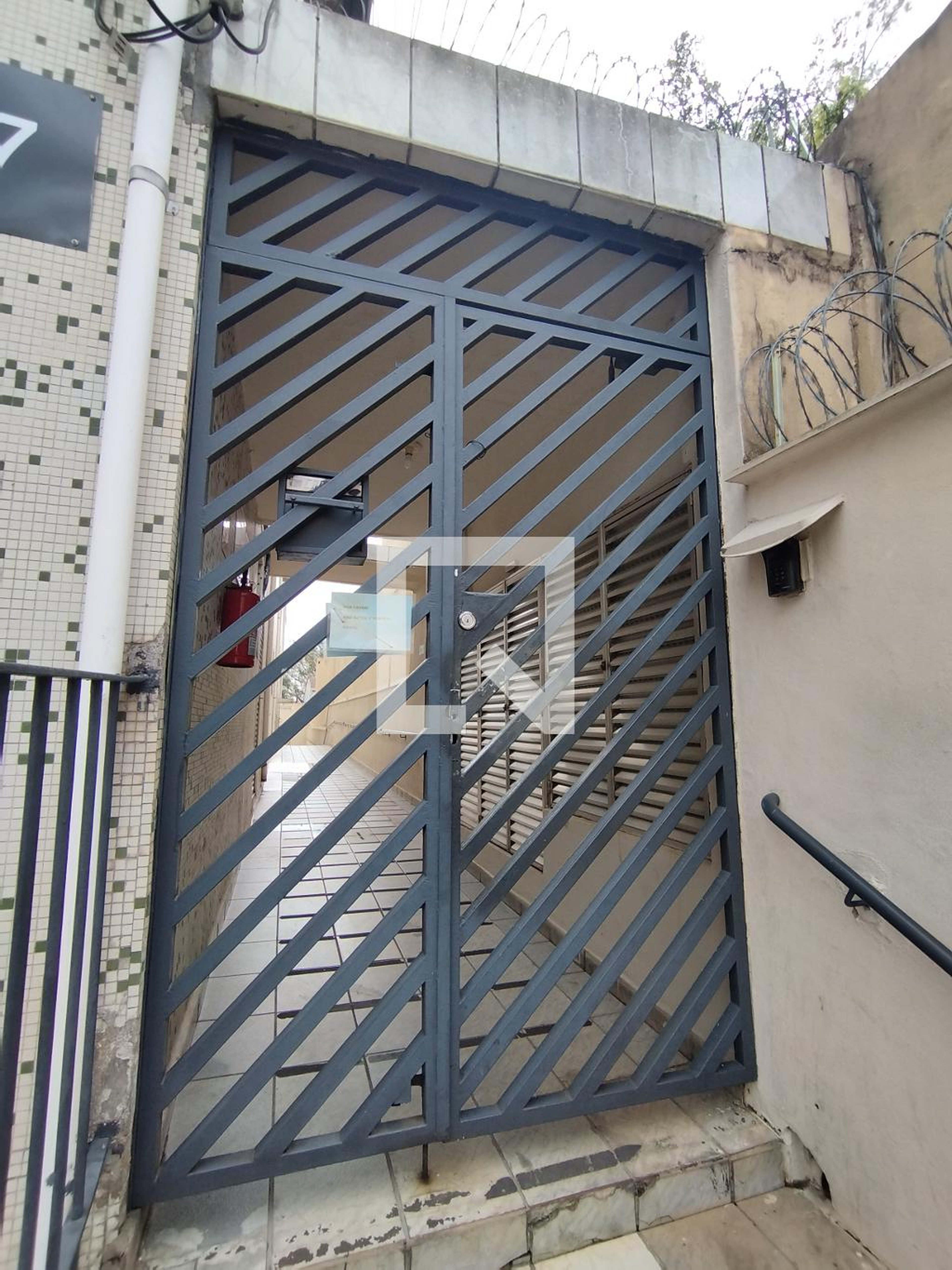 Entrada - Edifício Miguel Santo Caram