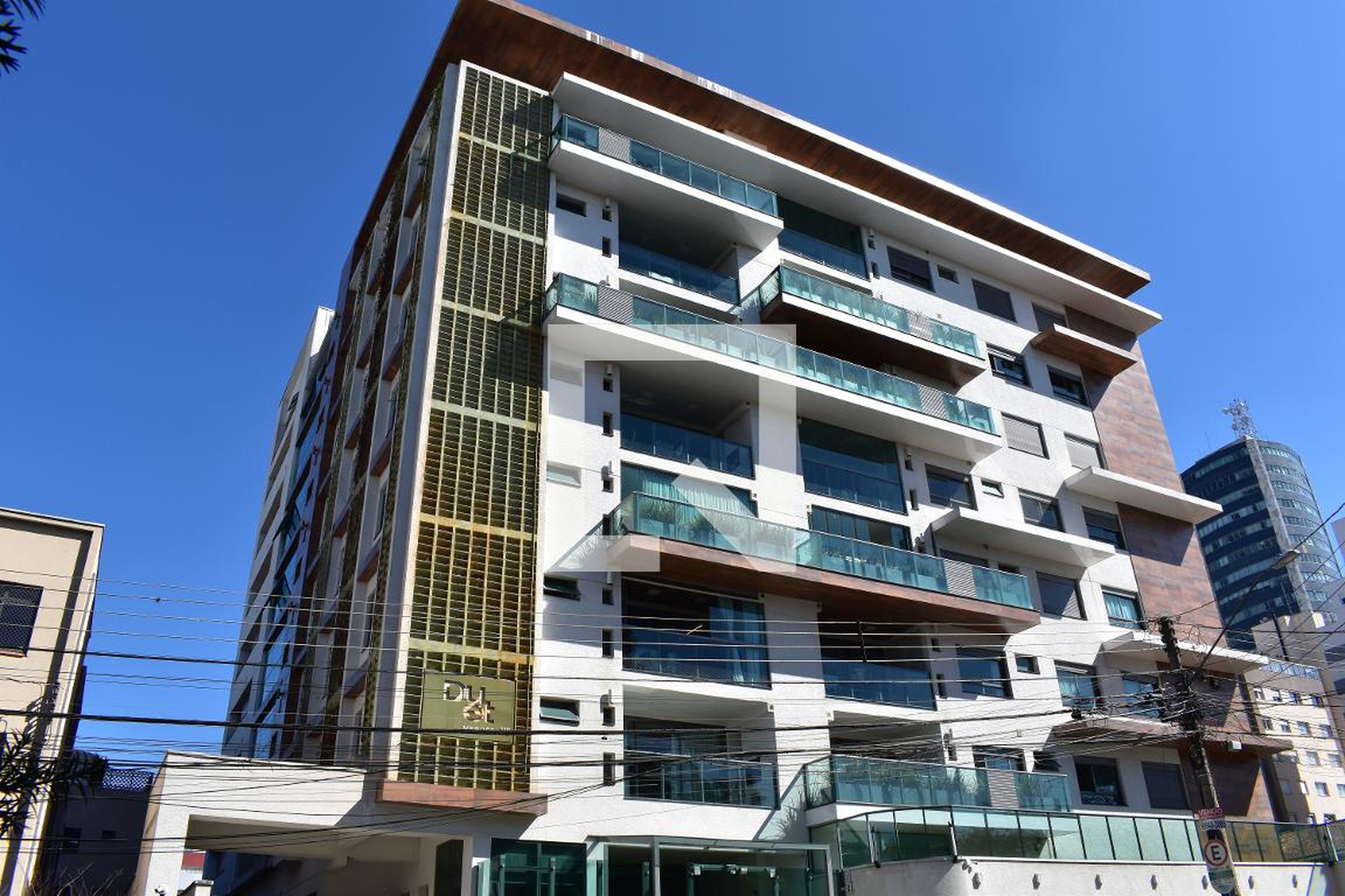 Fachada do prédio Condomínio Duet Mercês