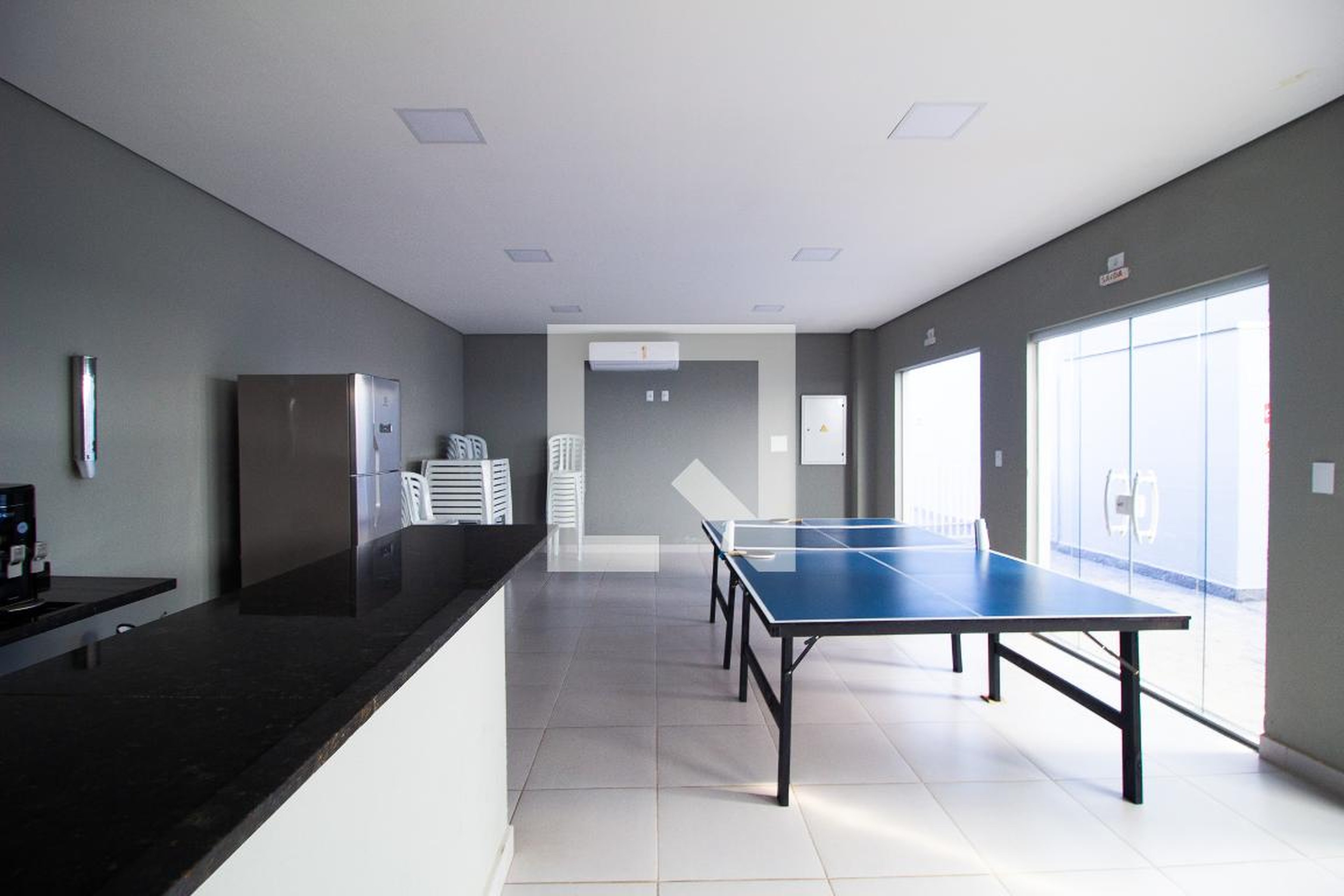 Sala de Jogos - Glass Campolim